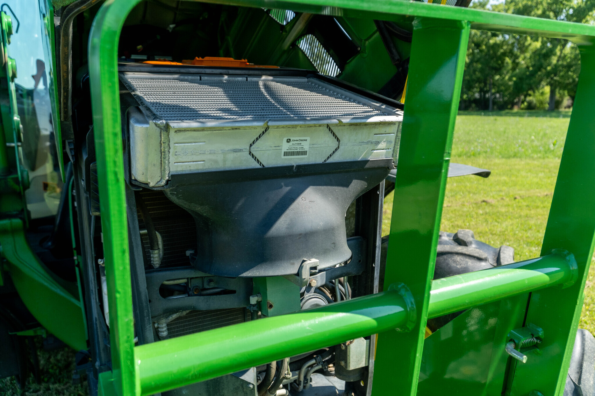 2013 John Deere 6115R Tractor