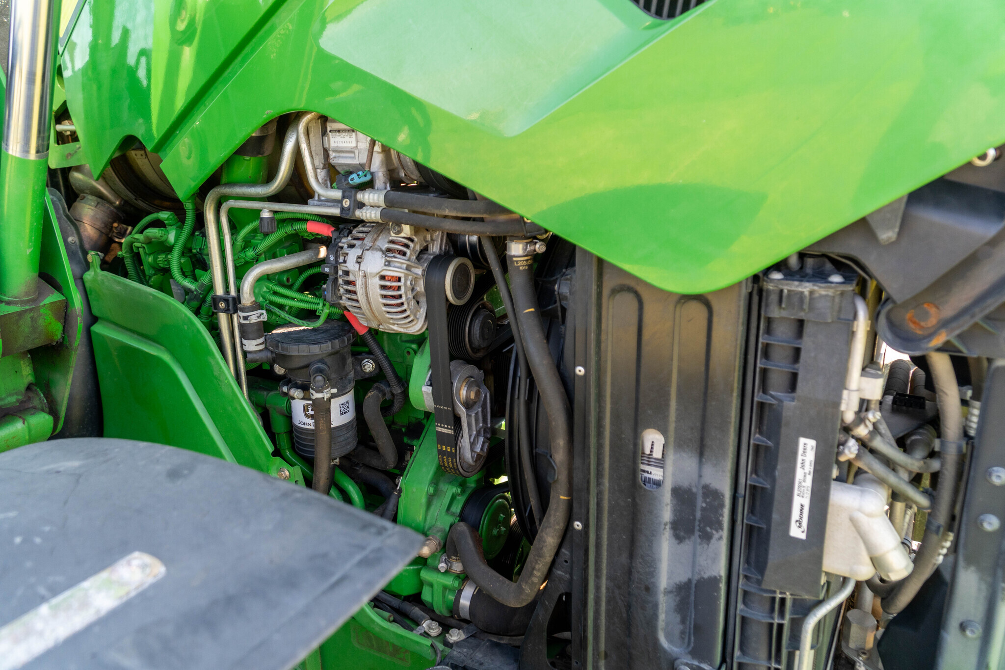 2013 John Deere 6115R Tractor