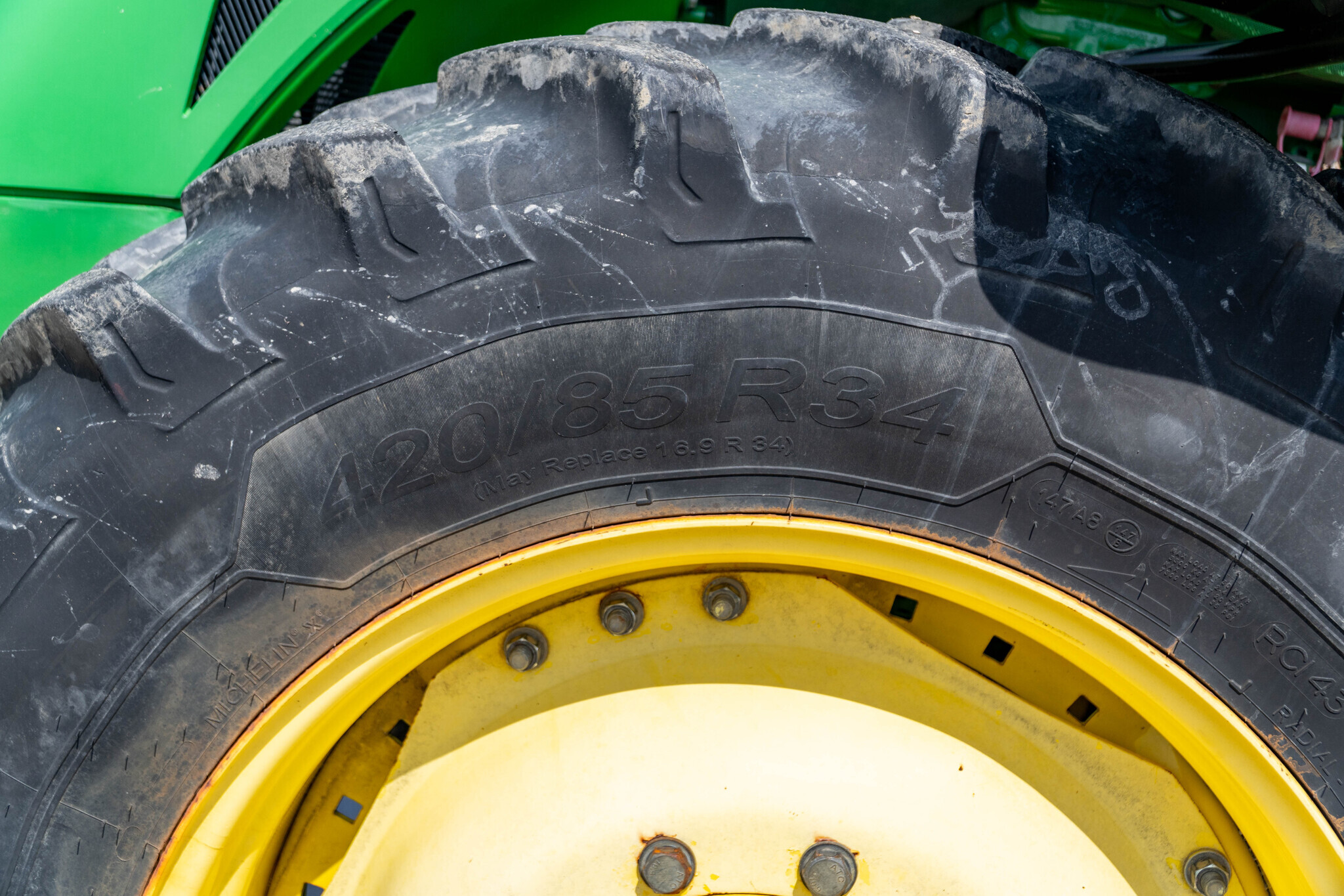2013 John Deere 8285R Tractor