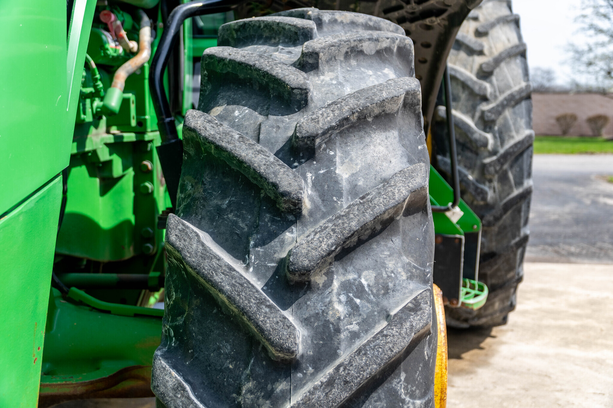 2013 John Deere 8285R Tractor