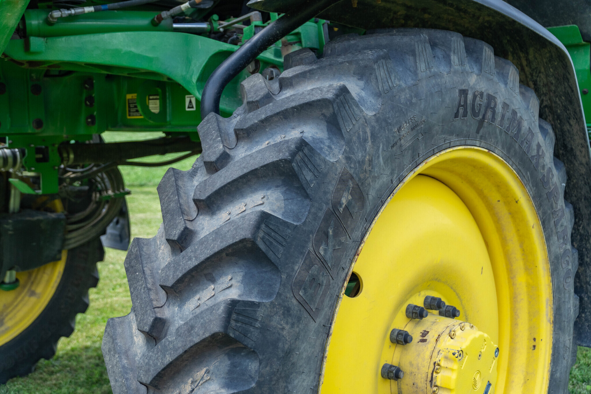 2022 John Deere 410R Self-Propelled Sprayer