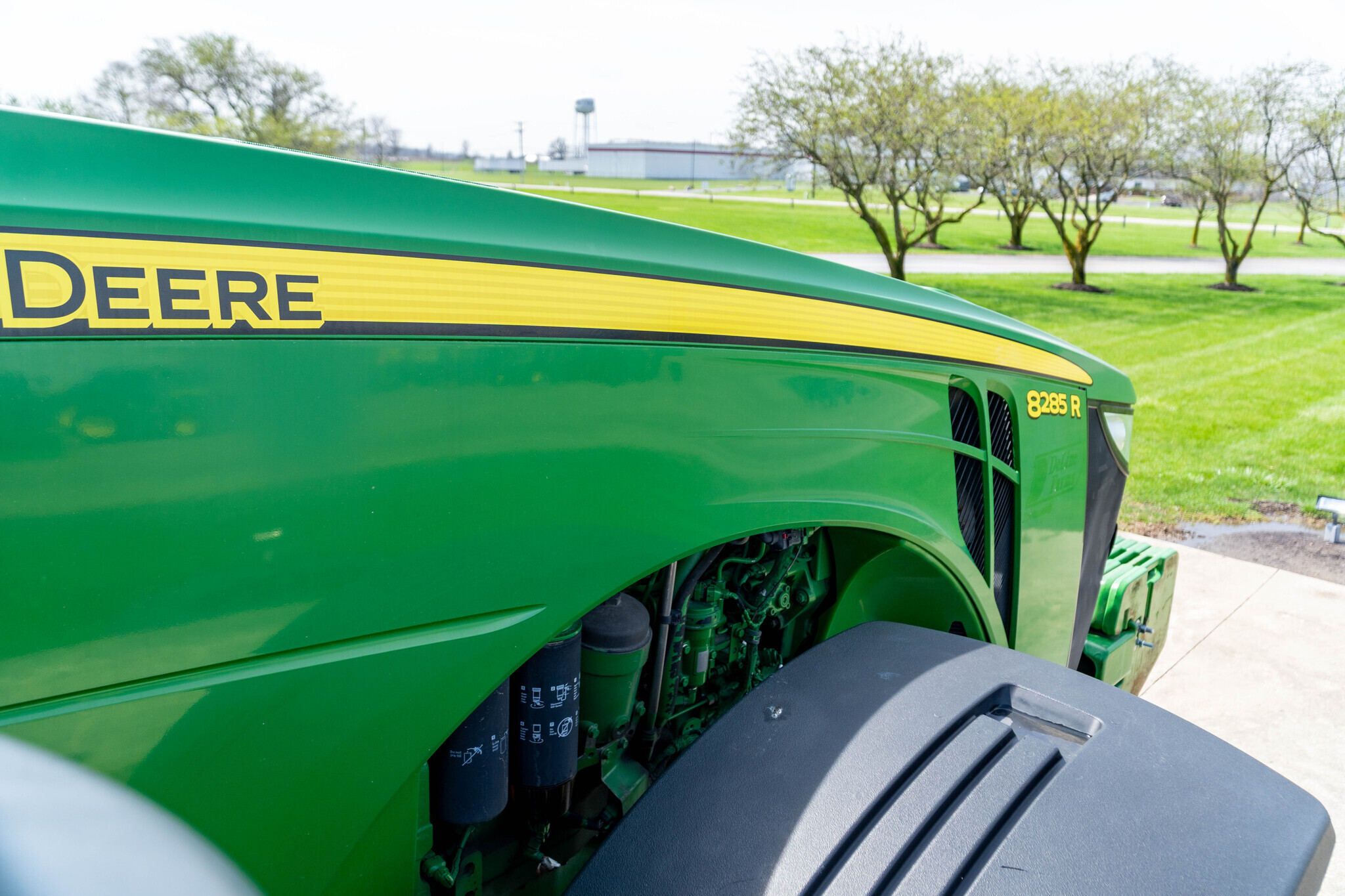 2013 John Deere 8285R Tractor