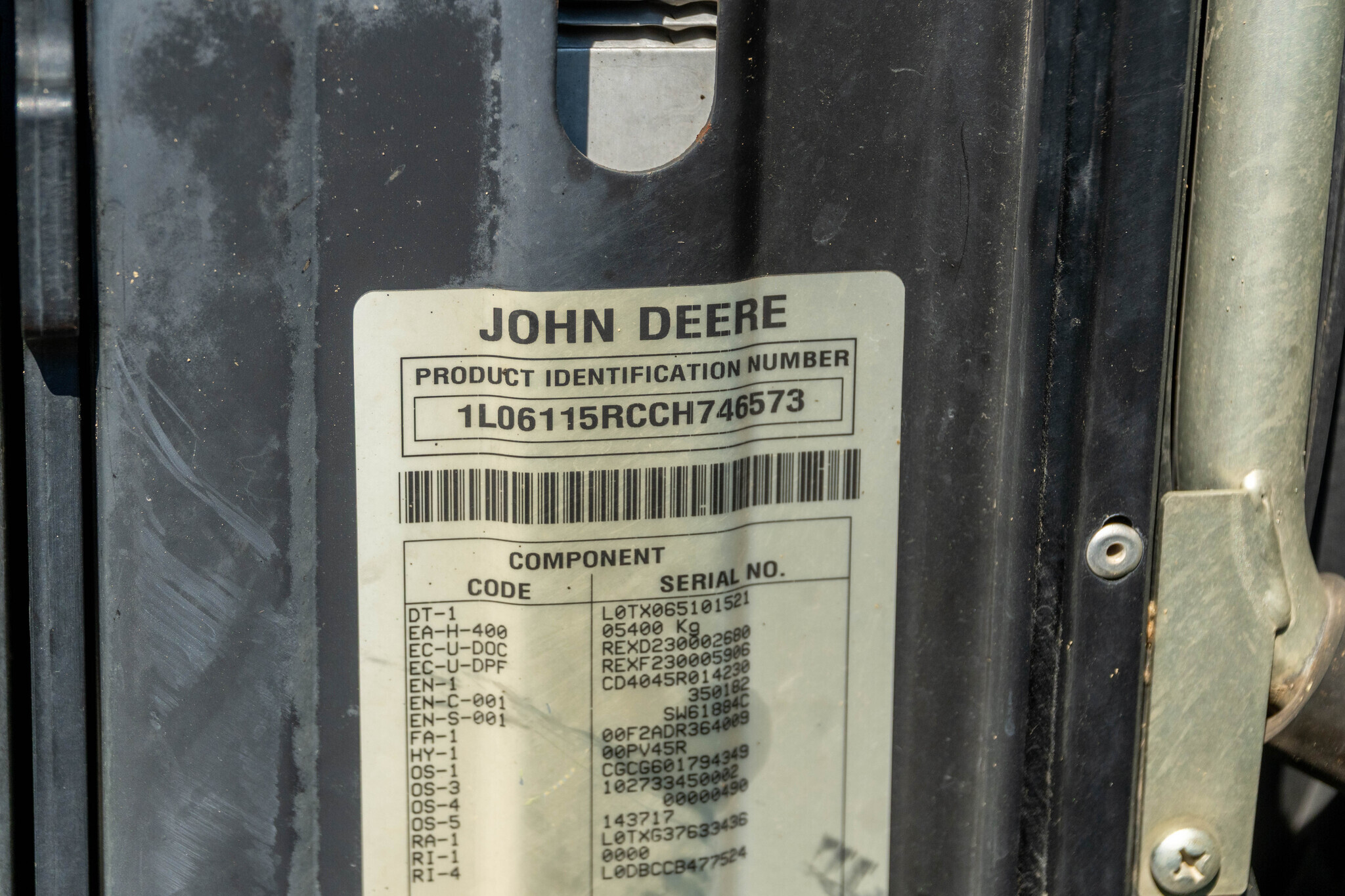 2013 John Deere 6115R Tractor