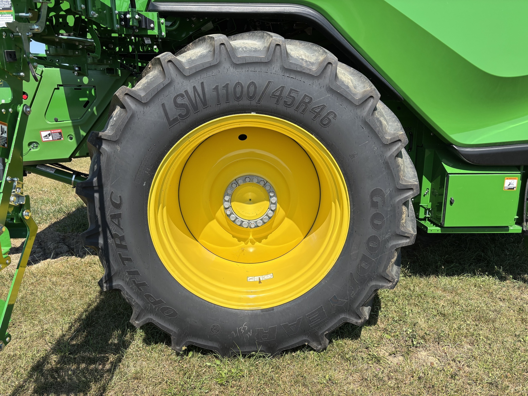 2024 John Deere X9 1100 Combine