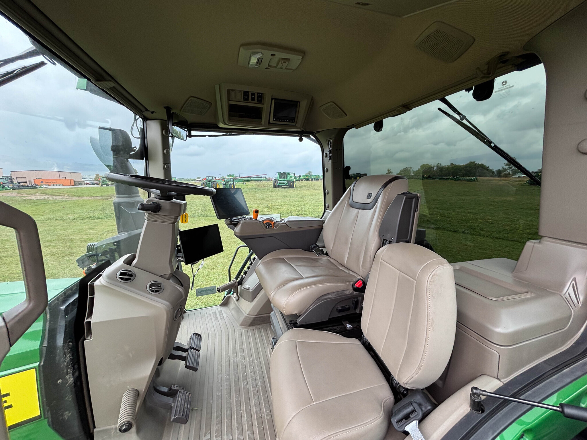 2024 John Deere 8RX 410 Tractor