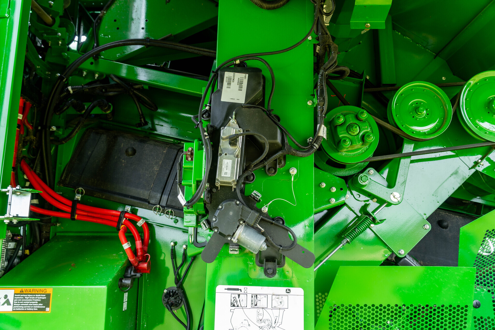 2025 John Deere S7 600 Combine
