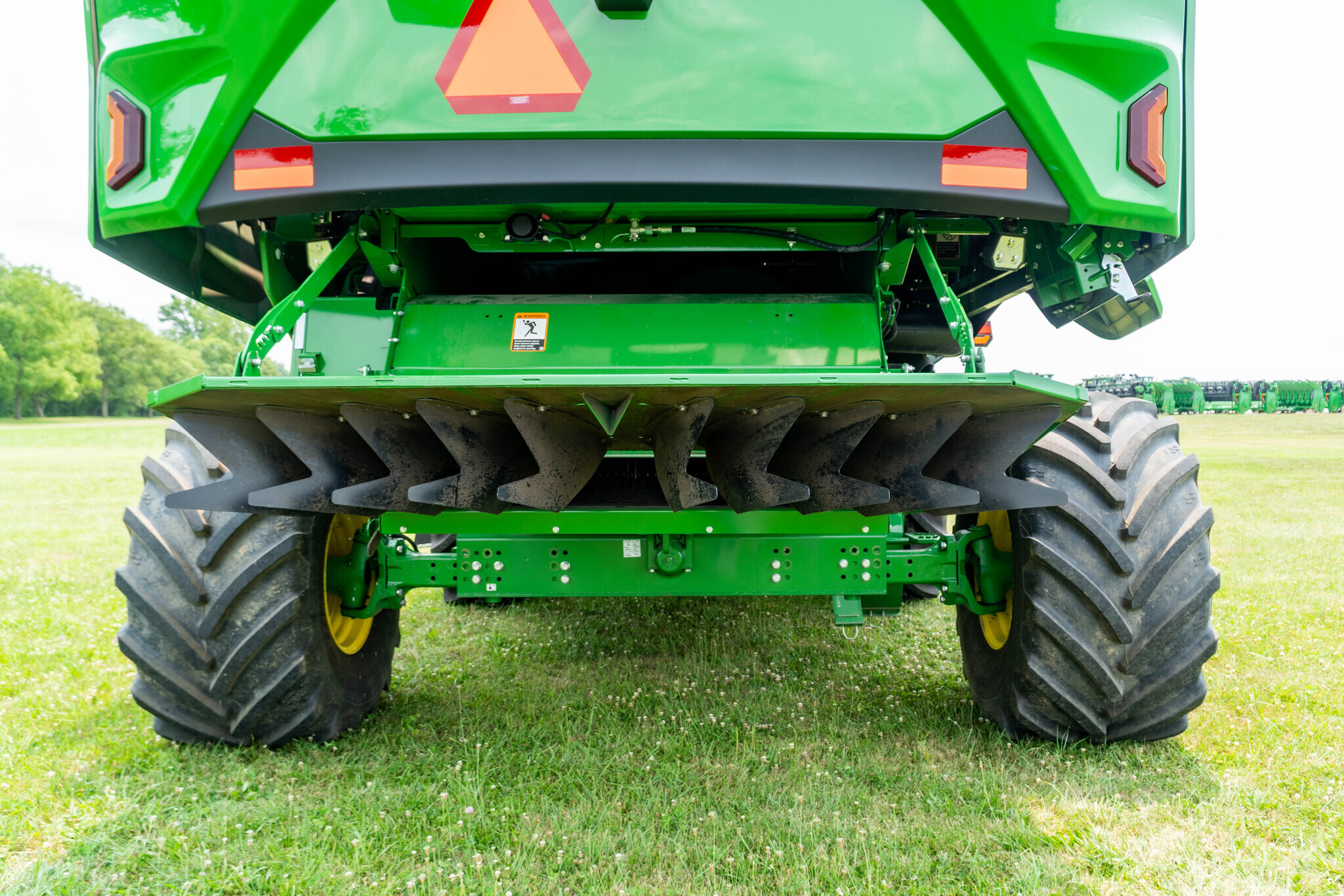 2025 John Deere S7 600 Combine