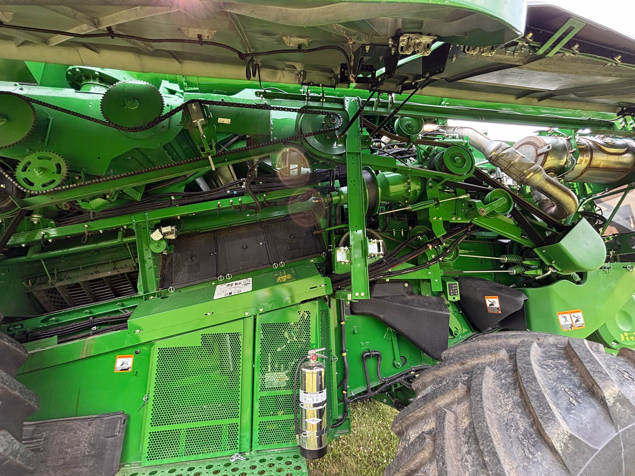 2025 John Deere S7 600 Combine