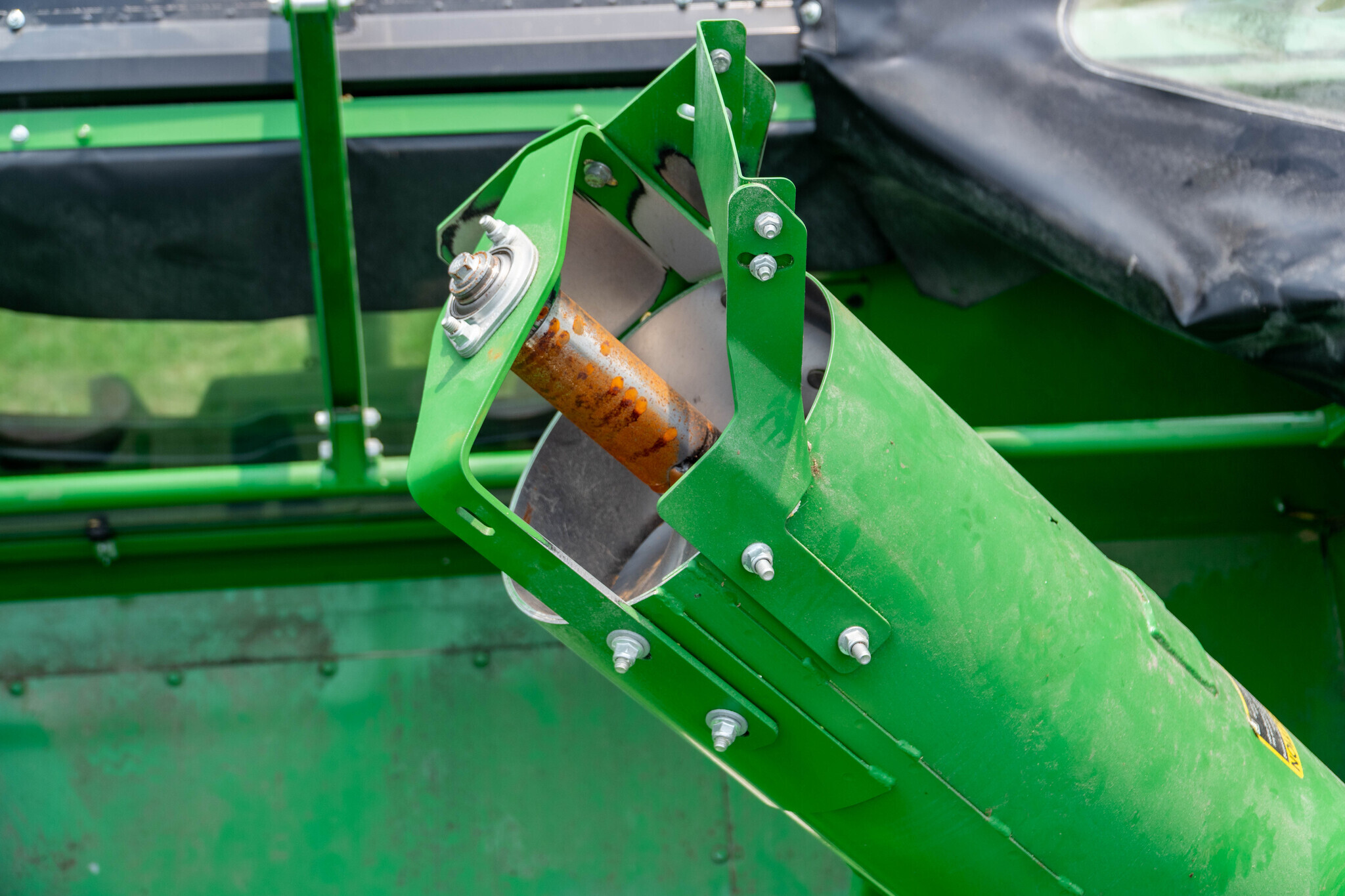 2025 John Deere S7 600 Combine