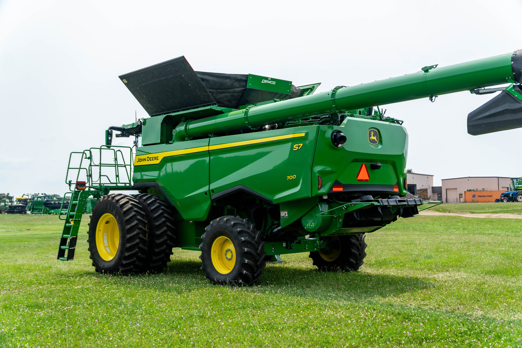 2025 John Deere S7 700 Combine