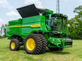 2025 John Deere S7 700 Combine