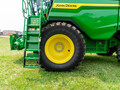 2025 John Deere S7 700 Combine