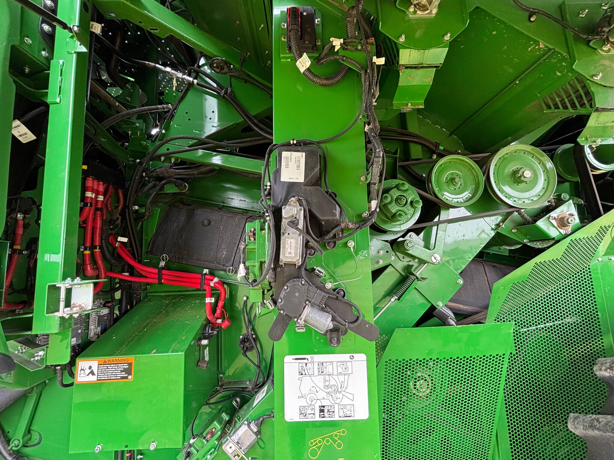 2025 John Deere S7 700 Combine