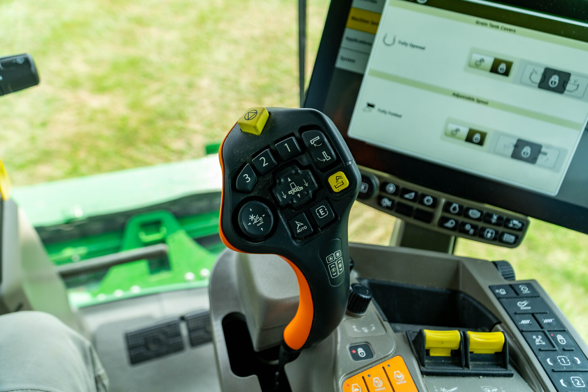 2025 John Deere S7 700 Combine