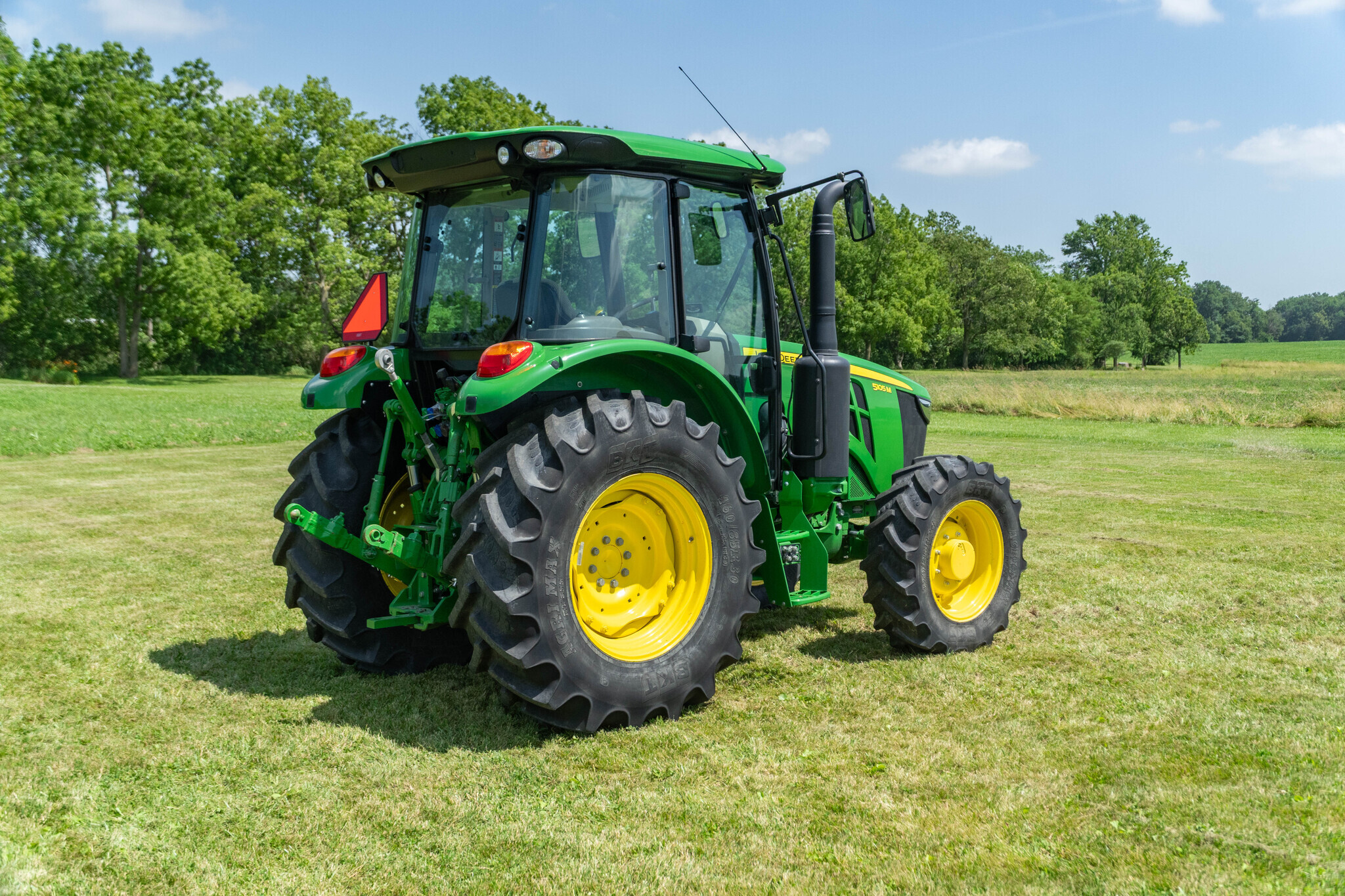 2023 John Deere 5105M Tractor