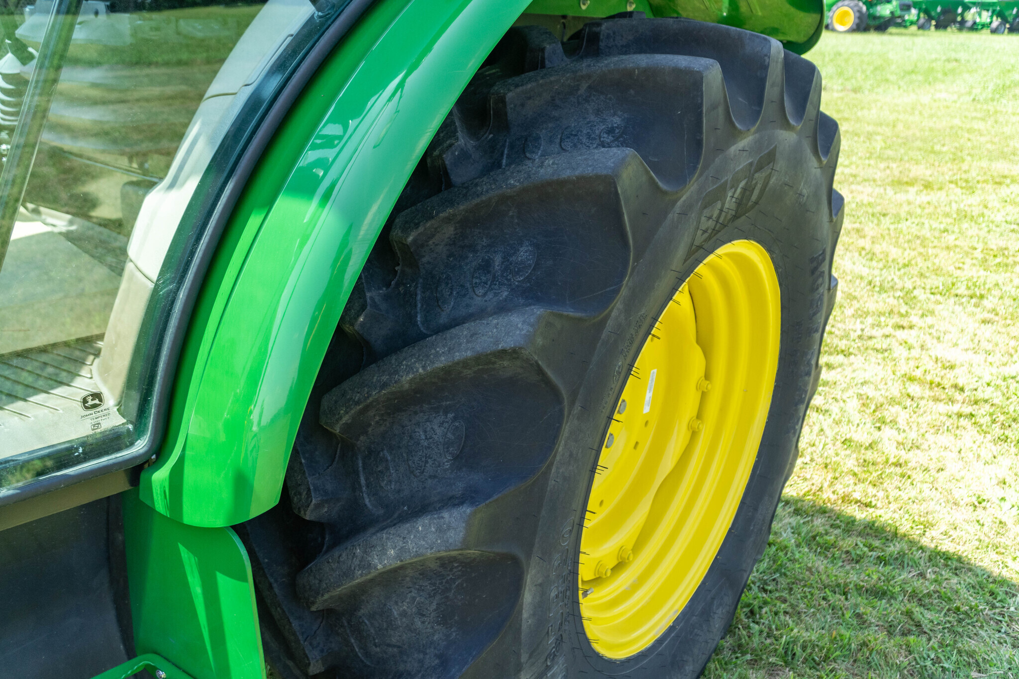 2023 John Deere 5105M Tractor
