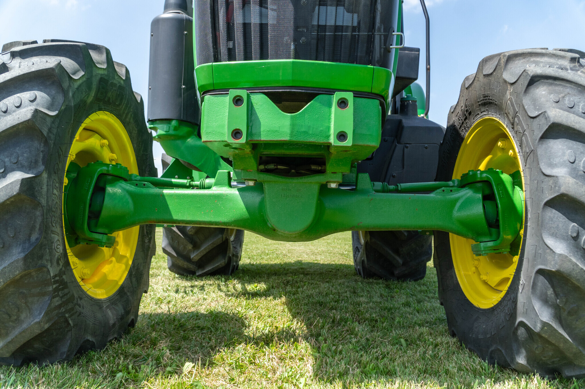 2023 John Deere 5105M Tractor