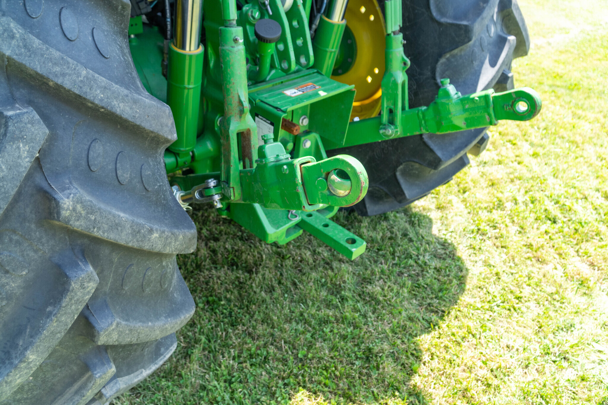 2023 John Deere 5105M Tractor