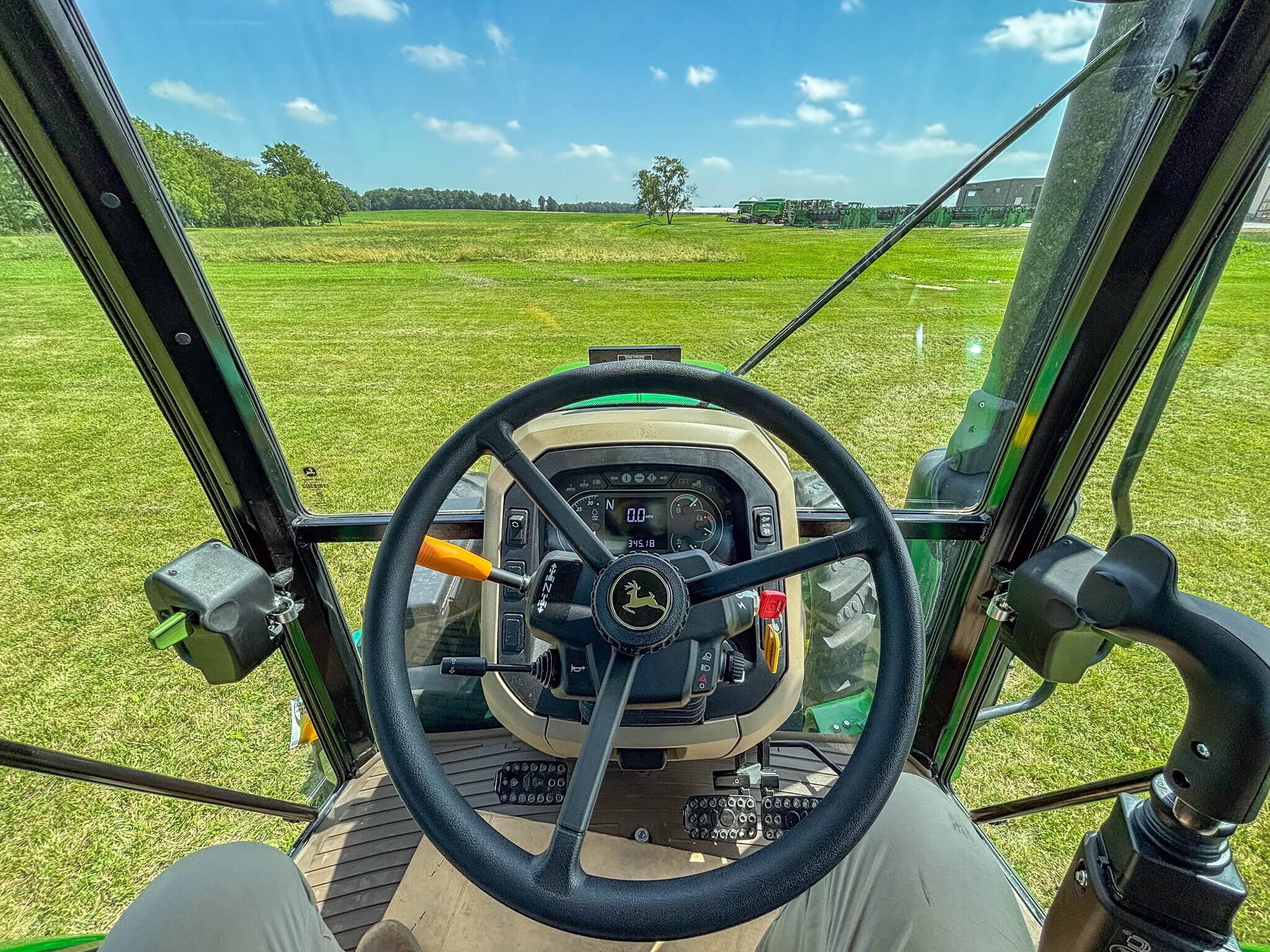 2023 John Deere 5105M Tractor