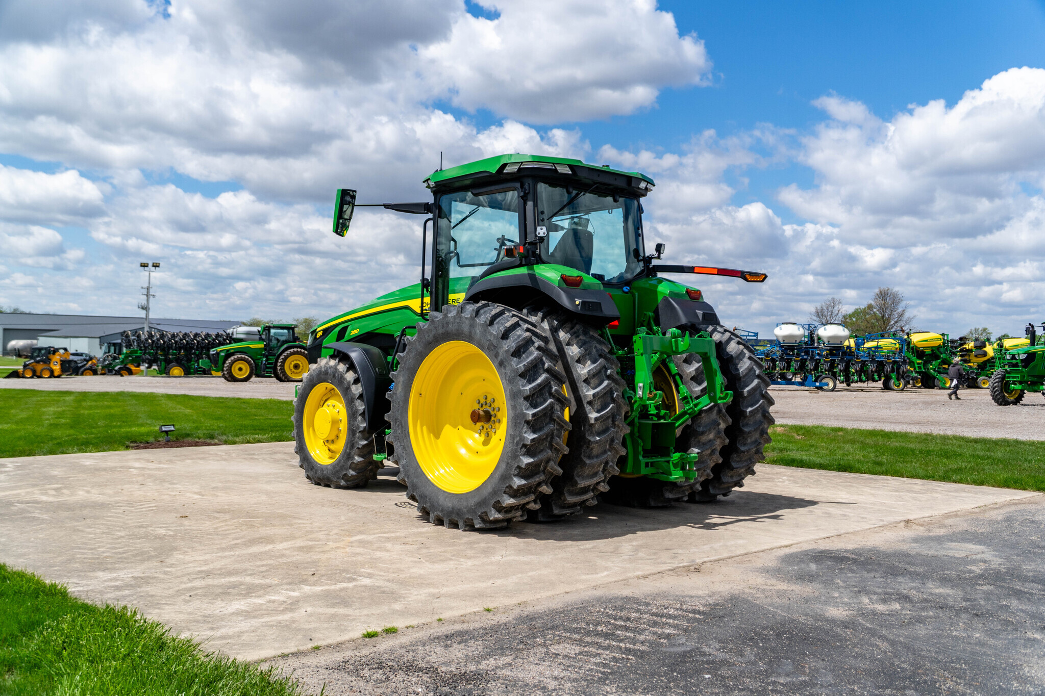 2023 John Deere 8R 280 Tractor