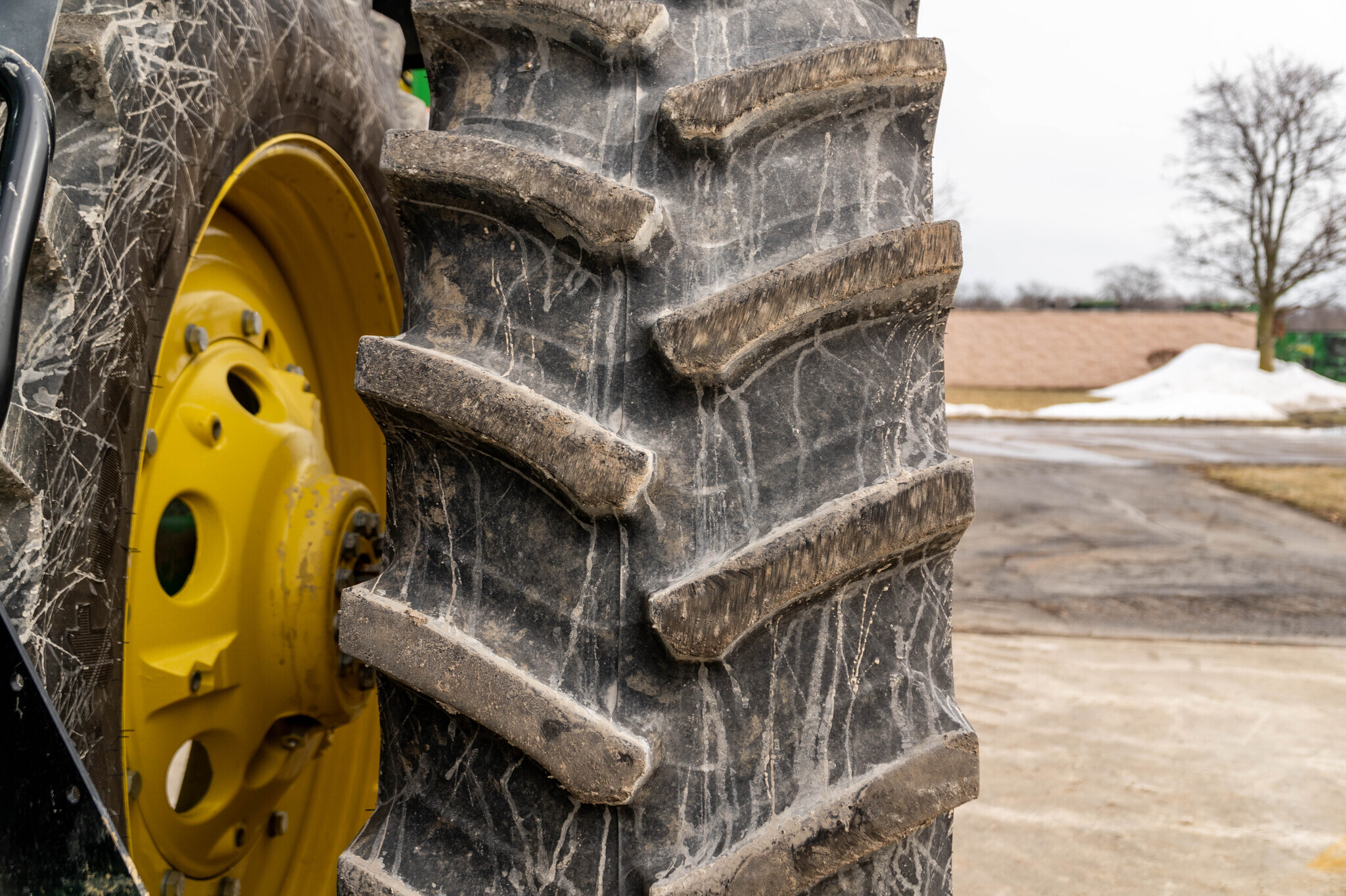 2023 John Deere 8R 280 Tractor
