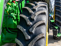 2023 John Deere 8R 250 Tractor