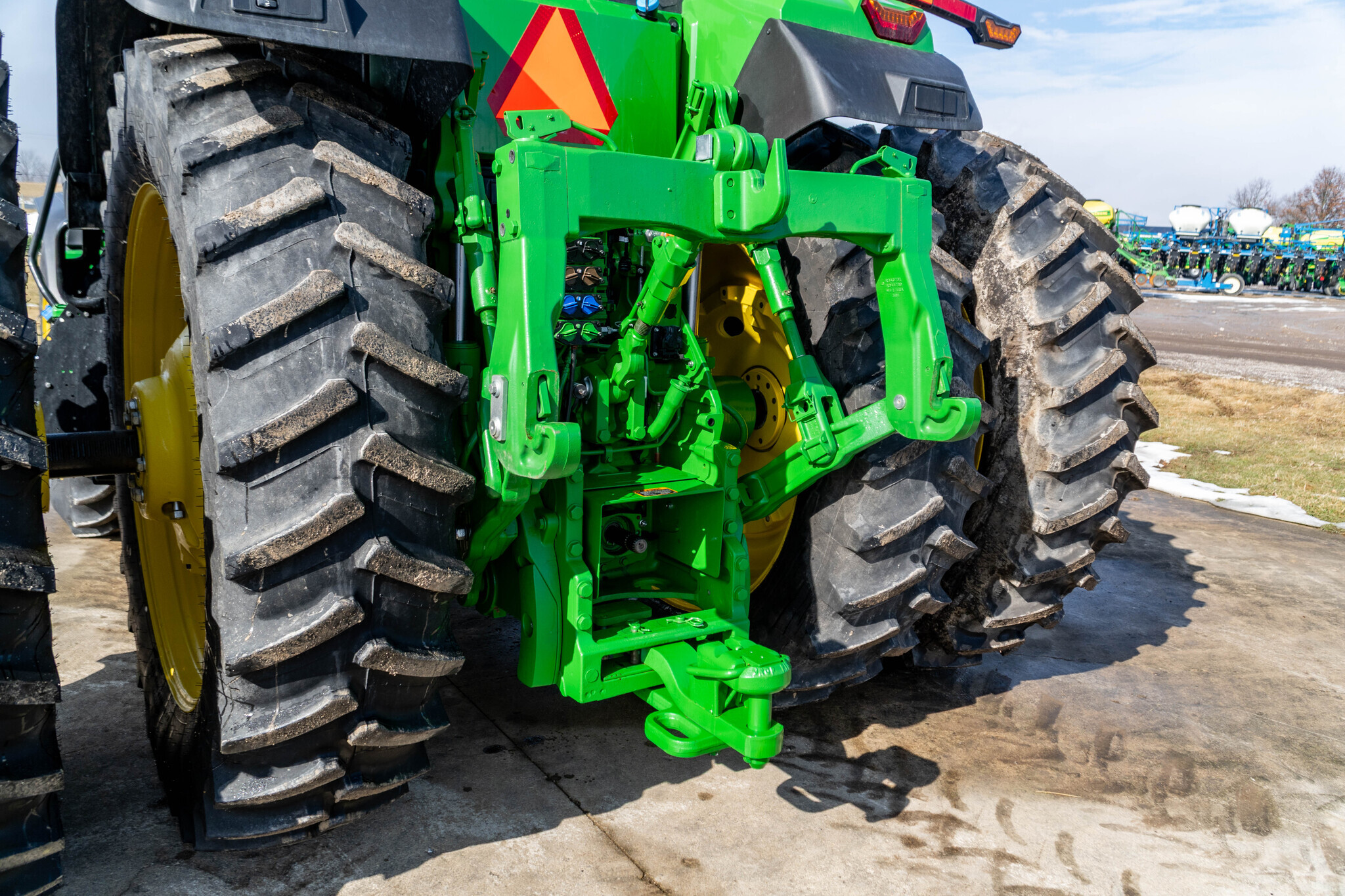 2023 John Deere 8R 250 Tractor