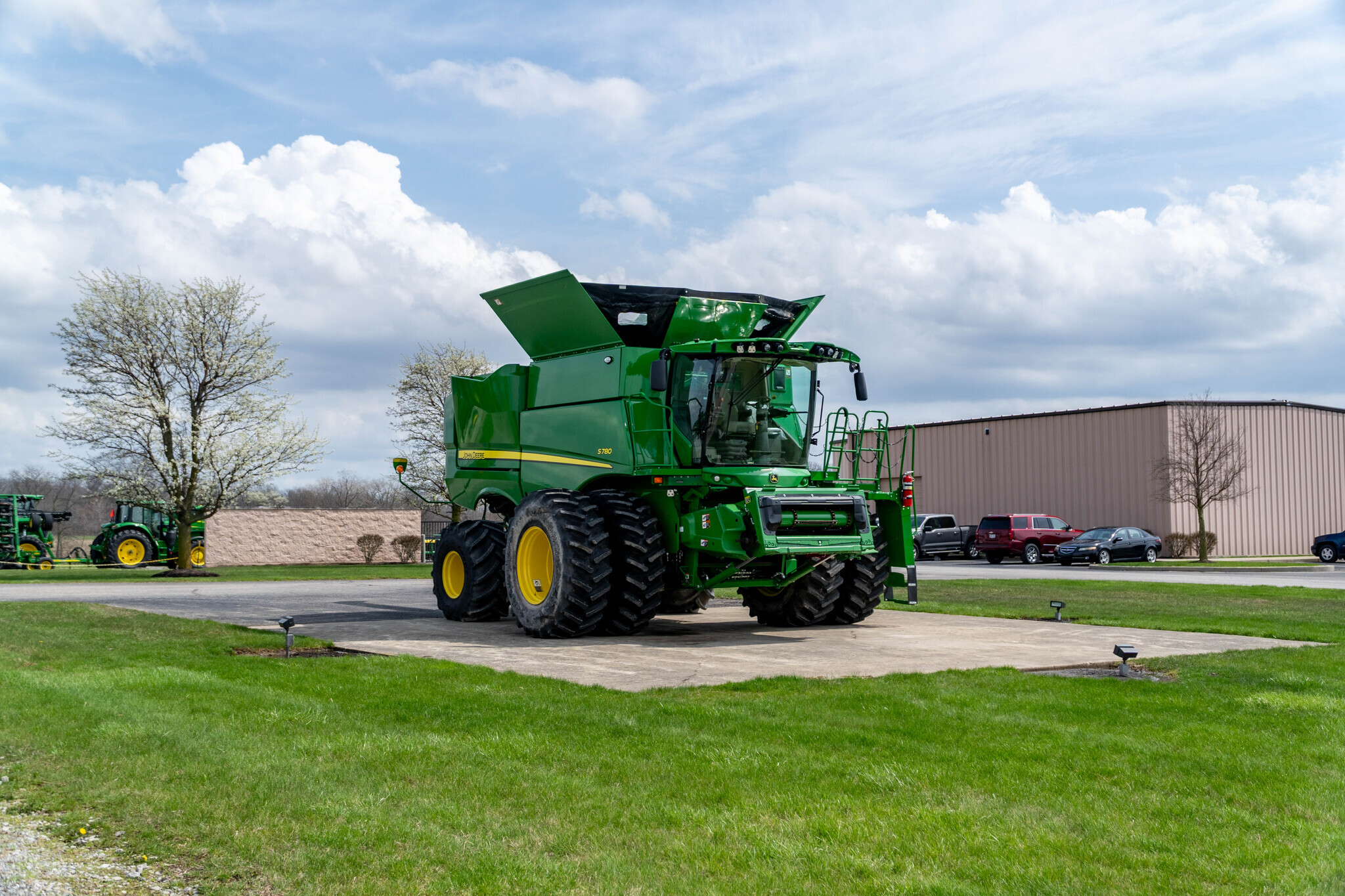 2024 John Deere S780 Combine