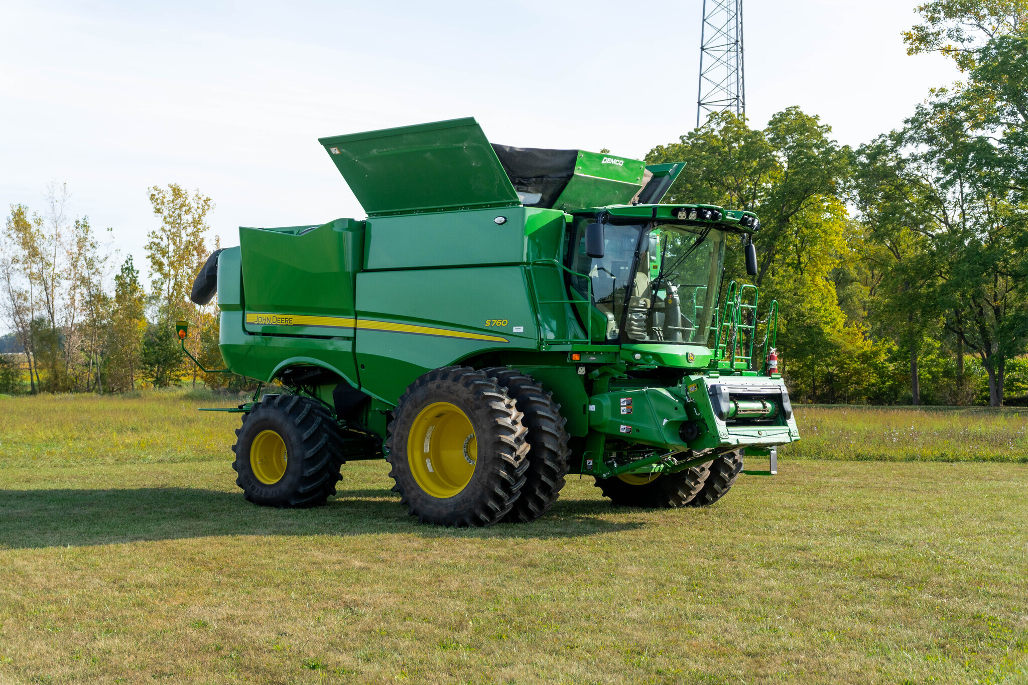 2024 John Deere S760 Combine