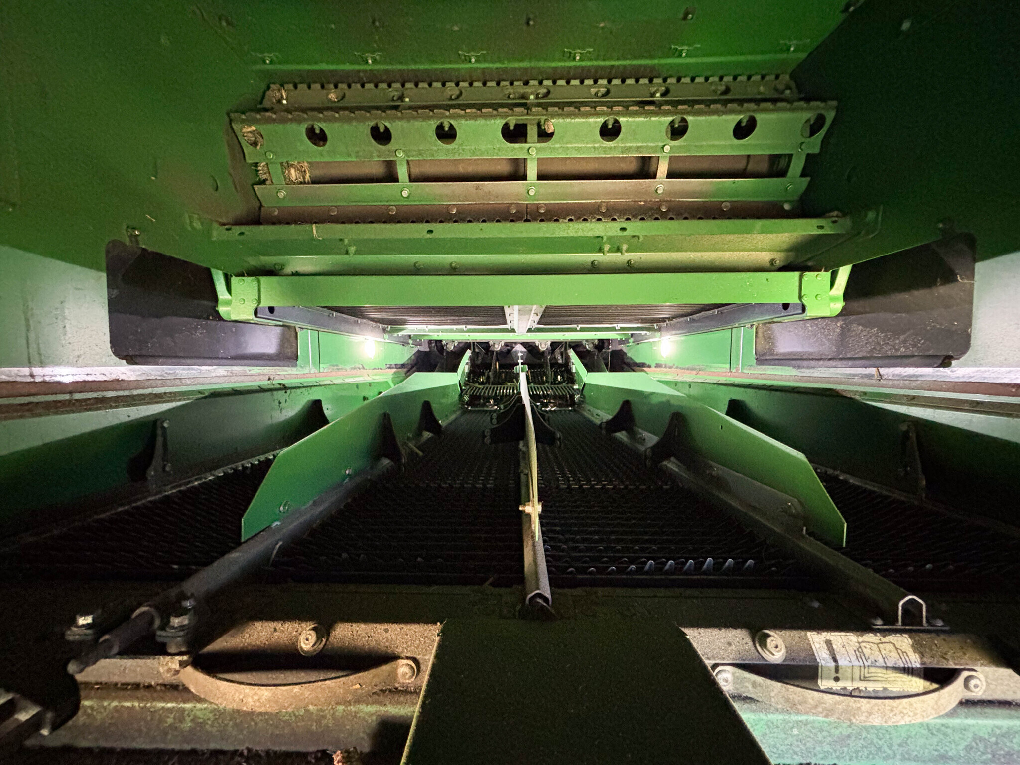 2023 John Deere S760 Combine