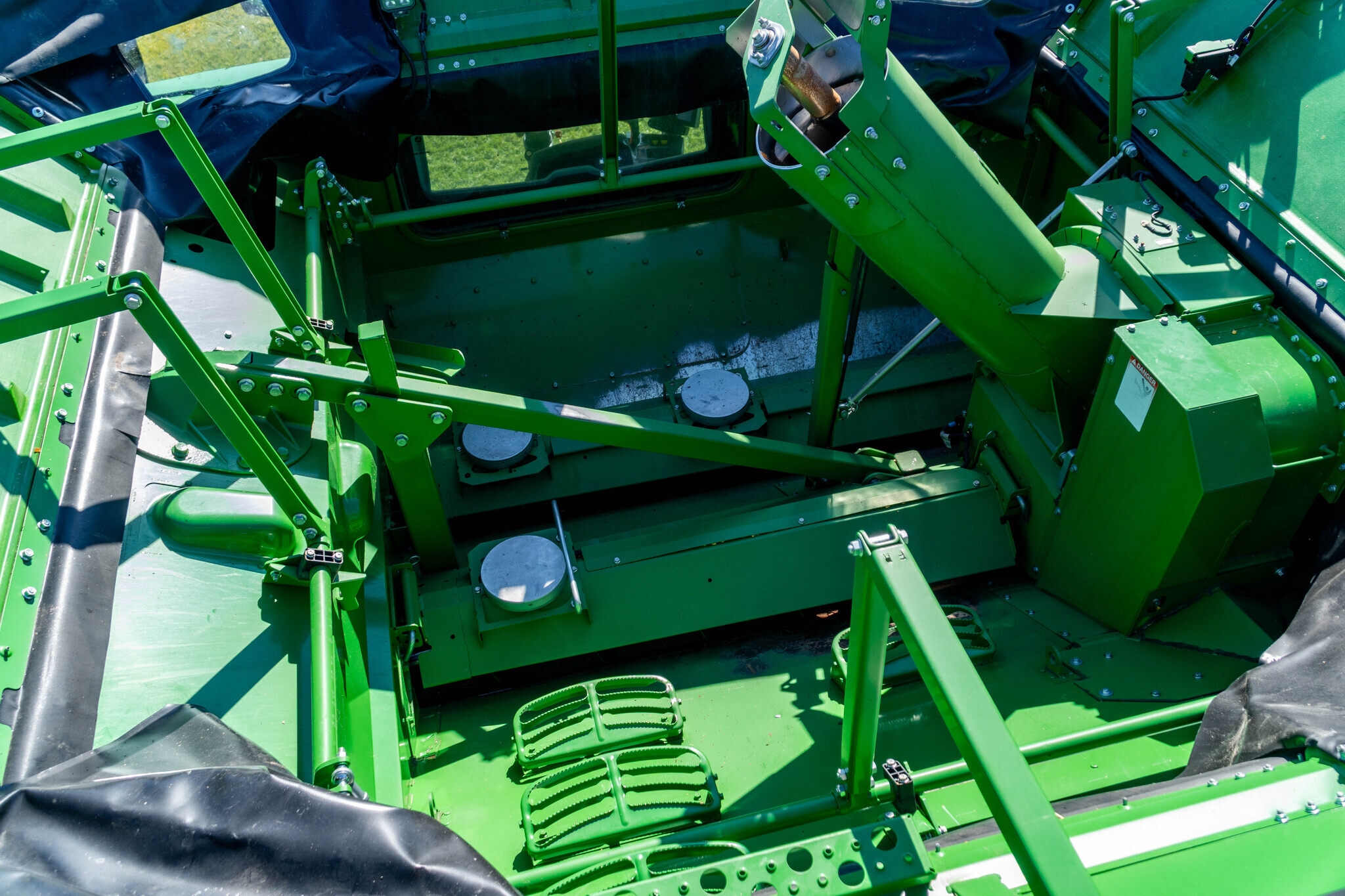 2023 John Deere S760 Combine