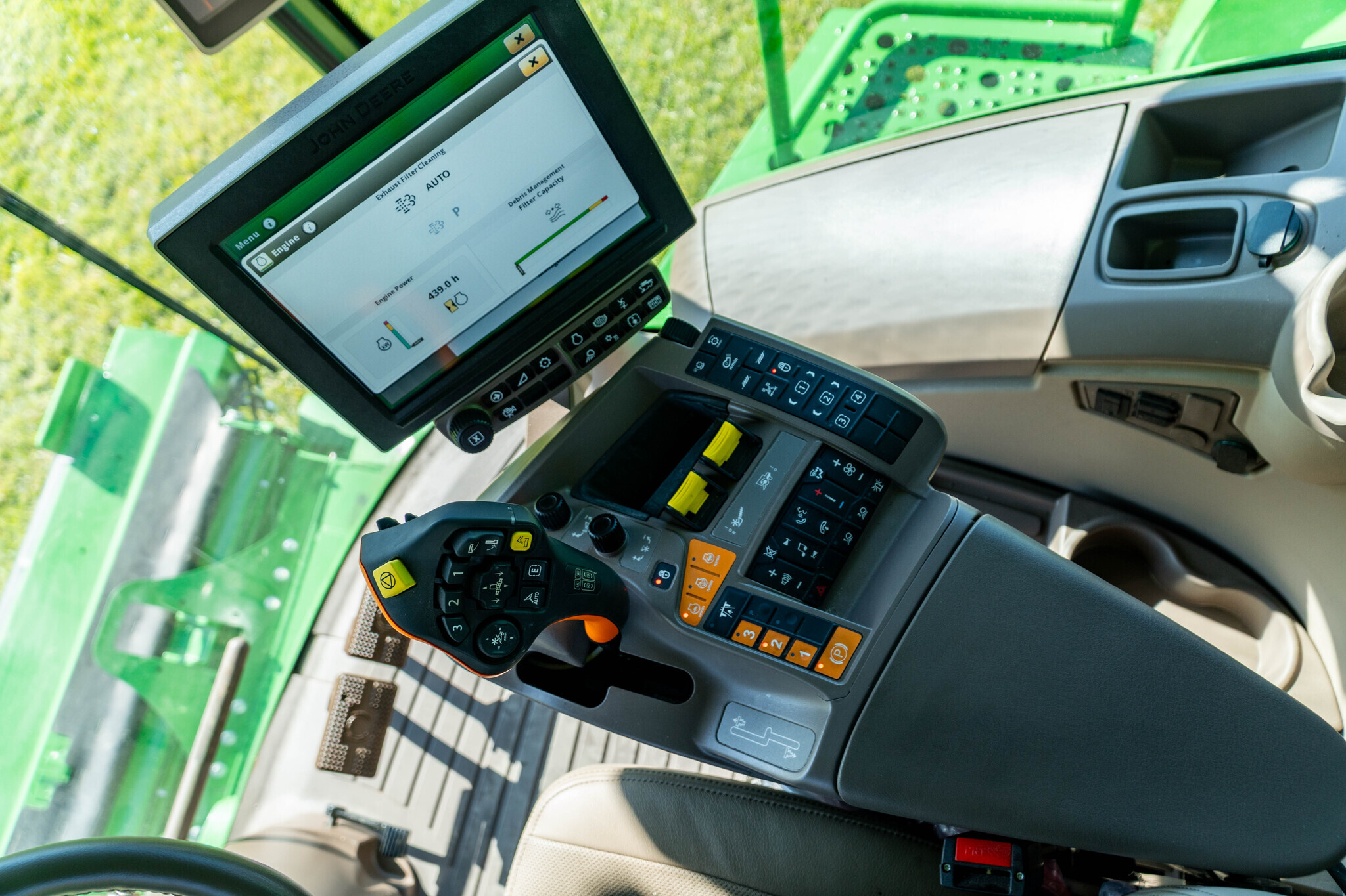 2023 John Deere S760 Combine
