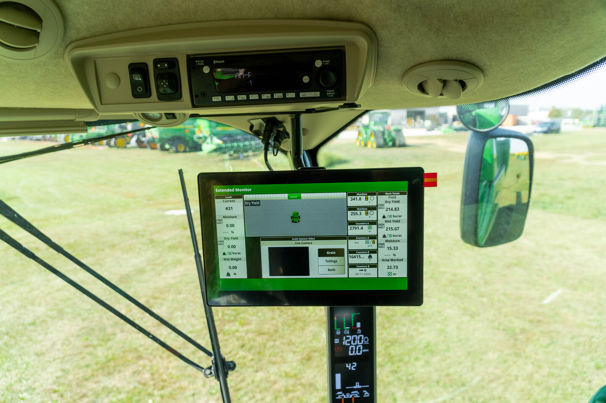 2024 John Deere S760 Combine