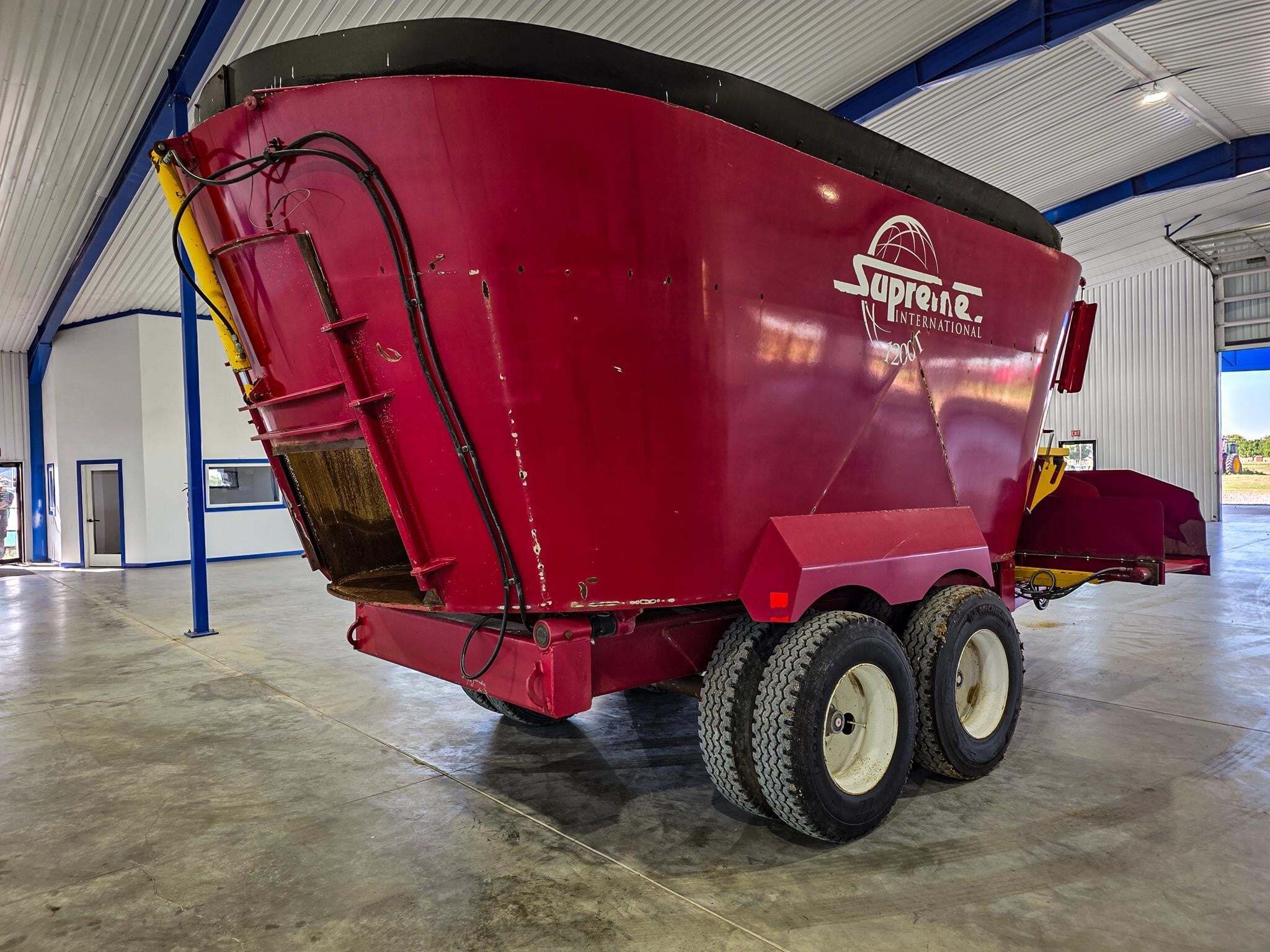2019 Supreme International 1200T Grinders and Mixer