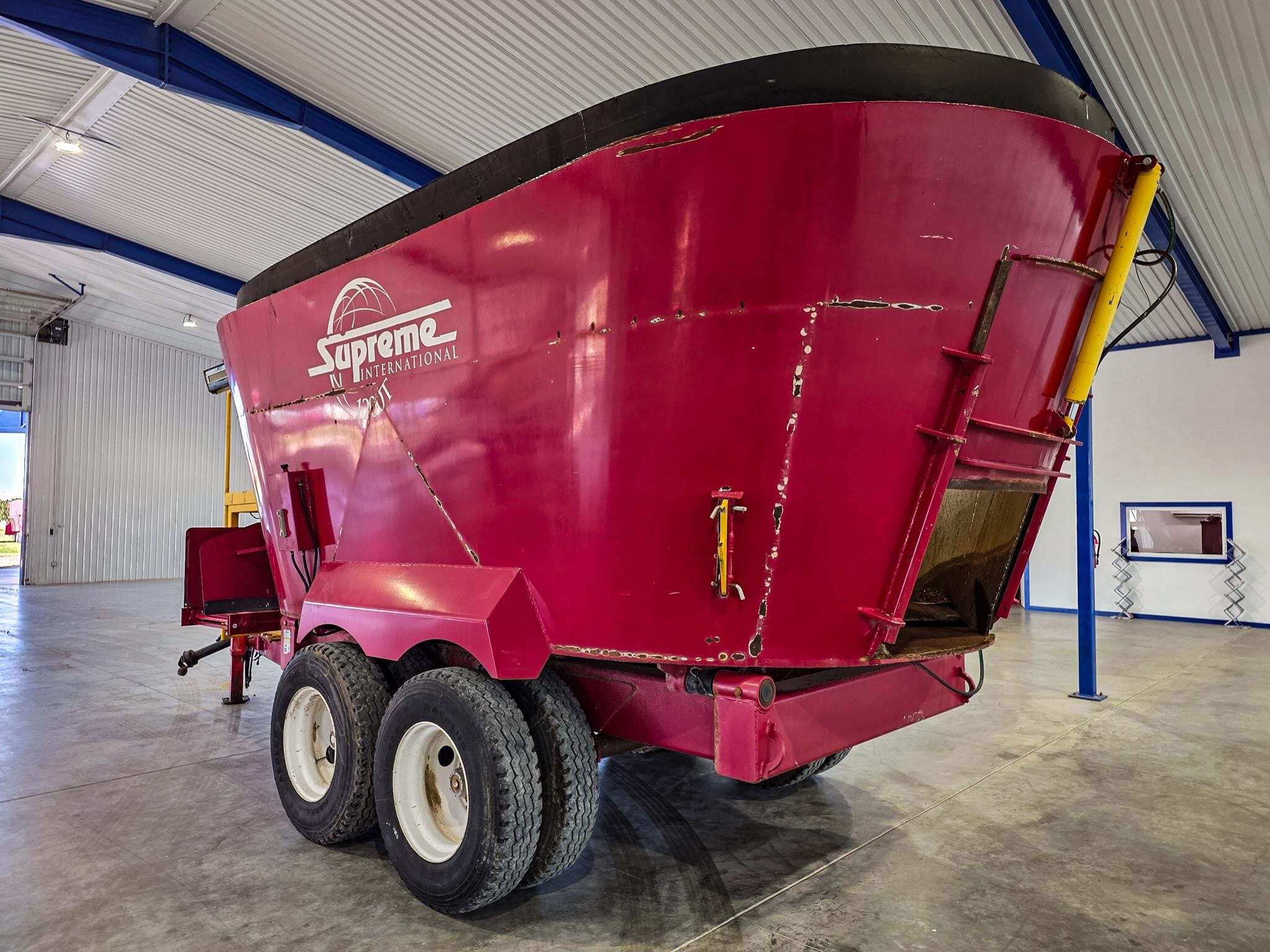 2019 Supreme International 1200T Grinders and Mixer