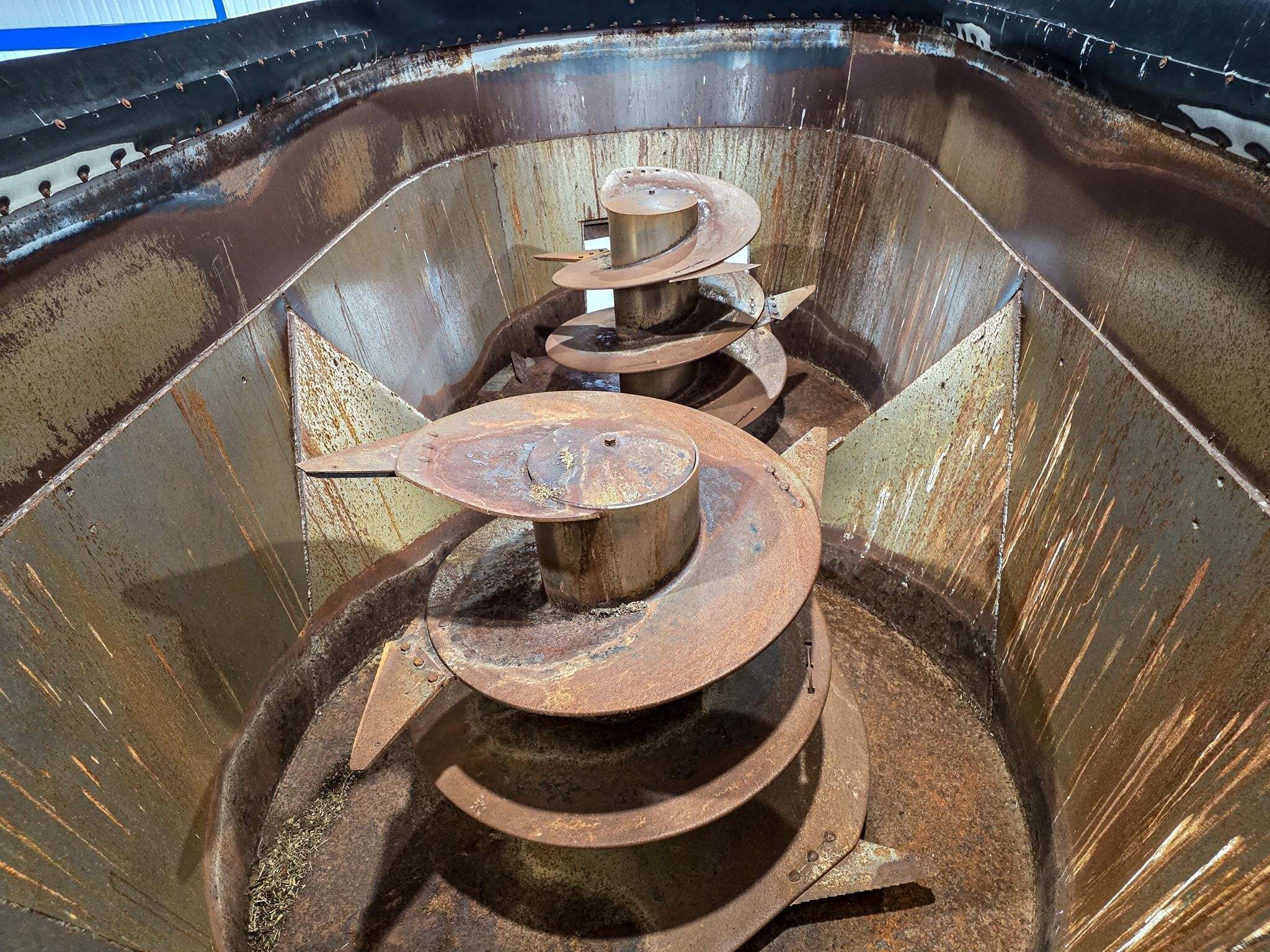 2019 Supreme International 1200T Grinders and Mixer