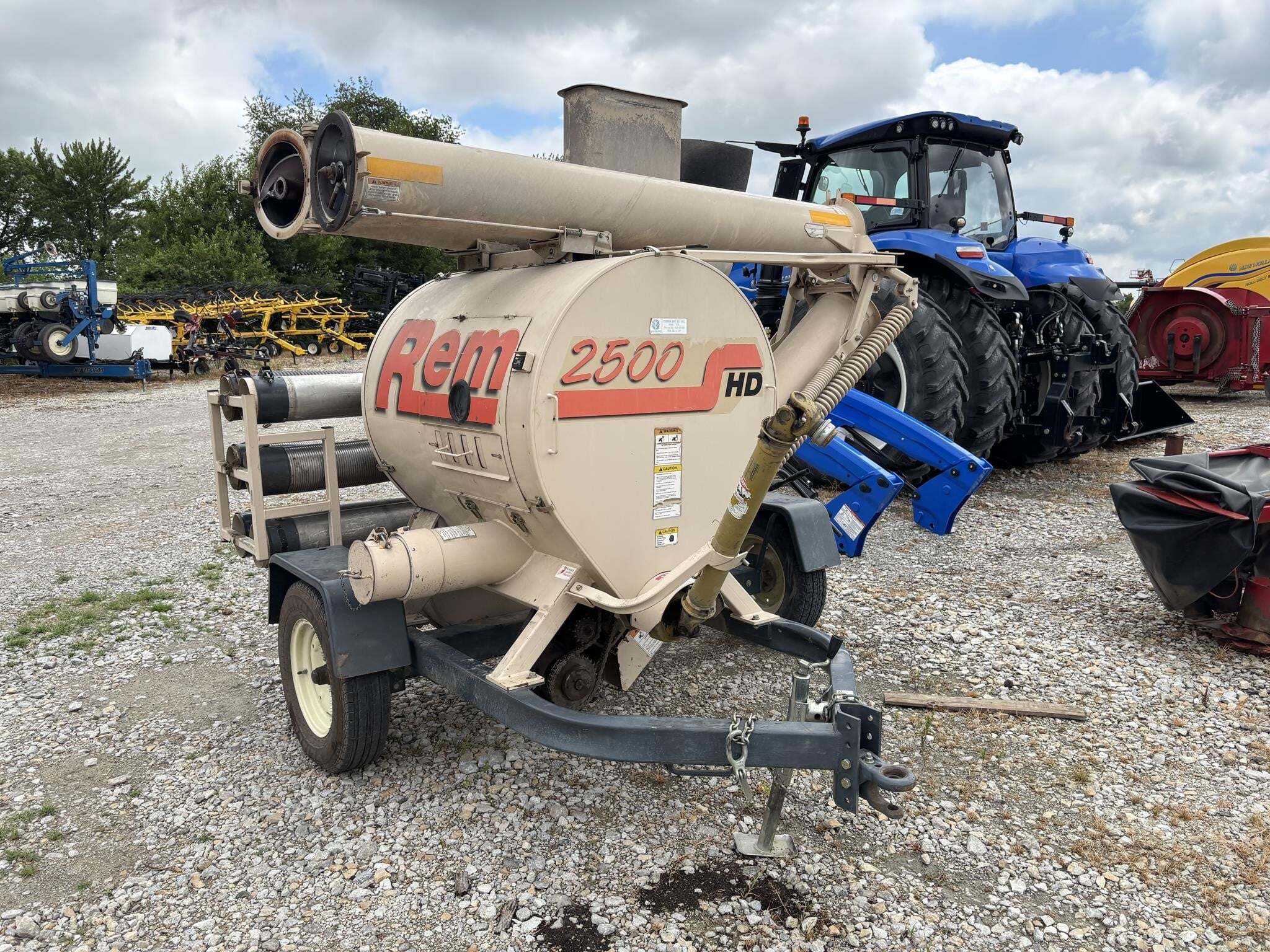 2010 Rem 2500HD Grain Vac