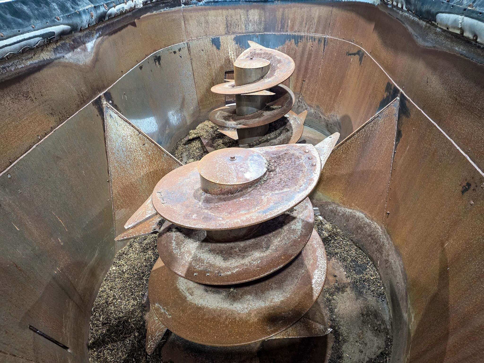 2018 Supreme International 1200T Grinders and Mixer
