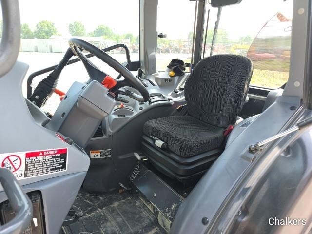2011 Kubota M5-091 Tractor