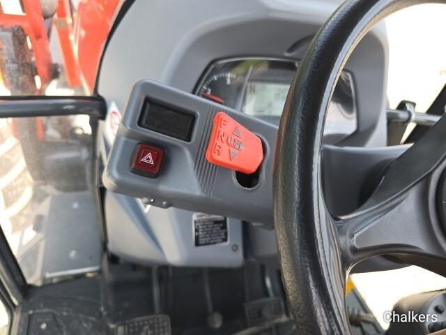 2011 Kubota M5-091 Tractor
