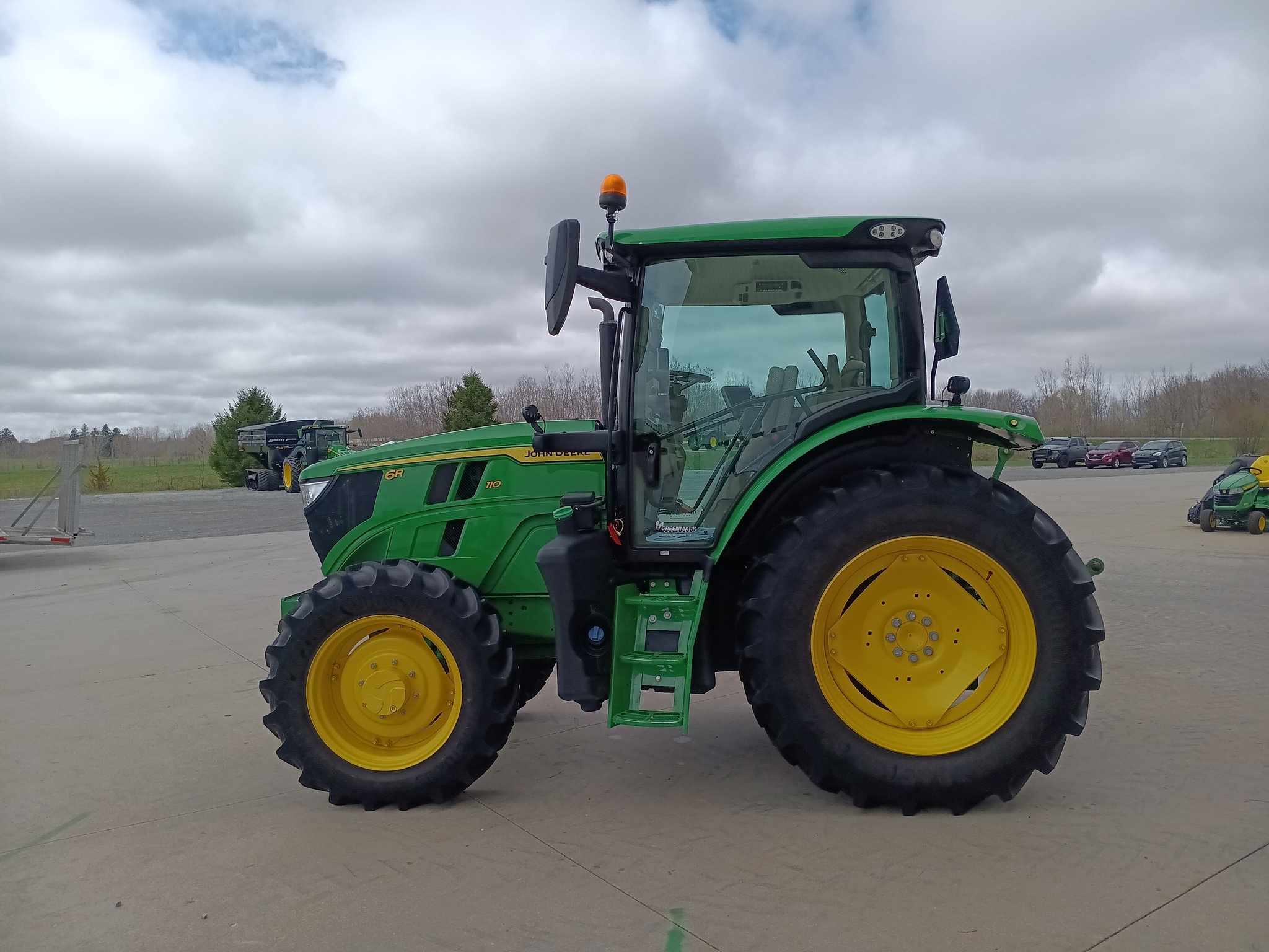 2022 John Deere 6R 110 Tractor