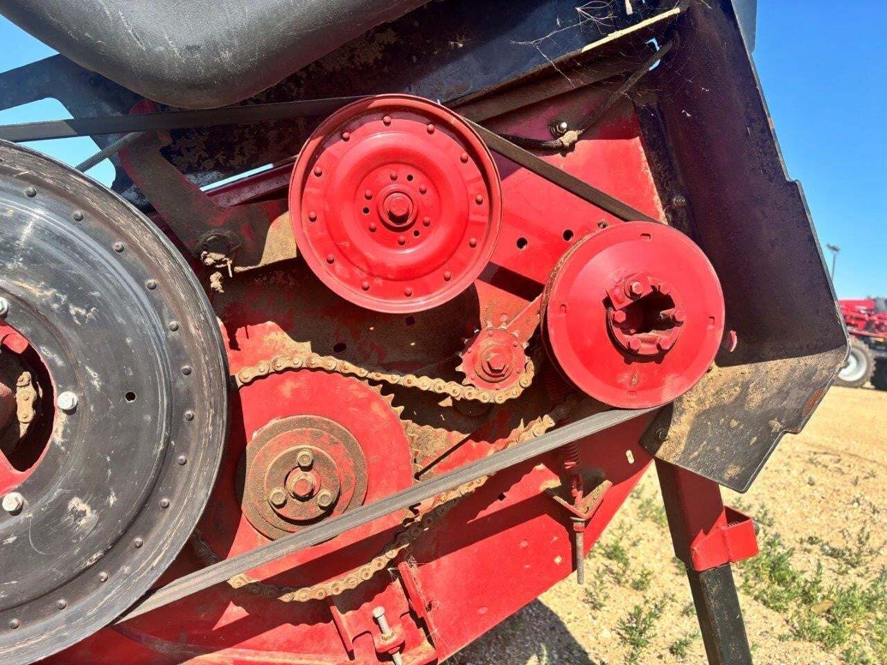 2011 Case IH HDX182 Self-Propelled Windrowers and Swather