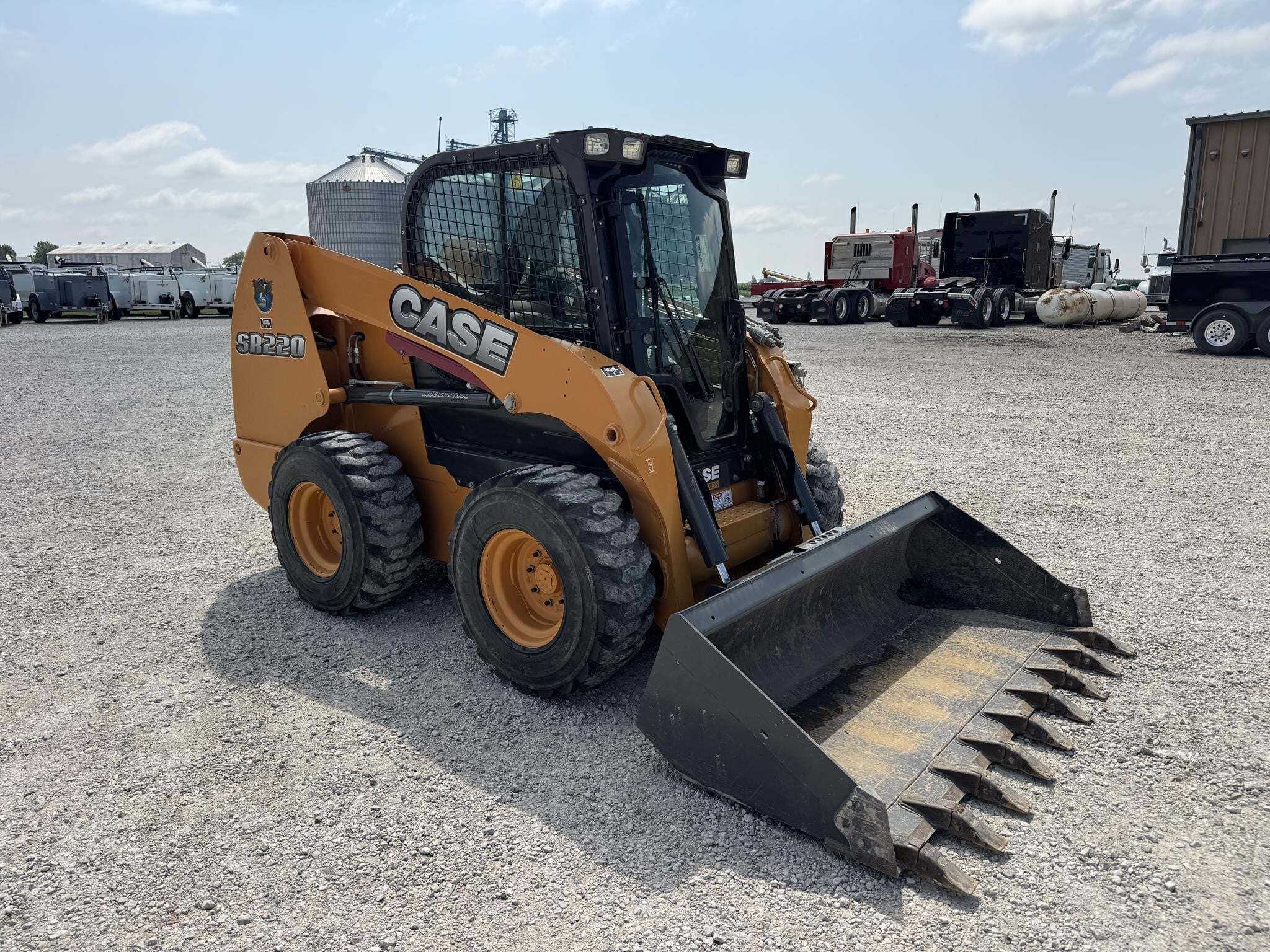 2014 Case SR220 Skid Steer