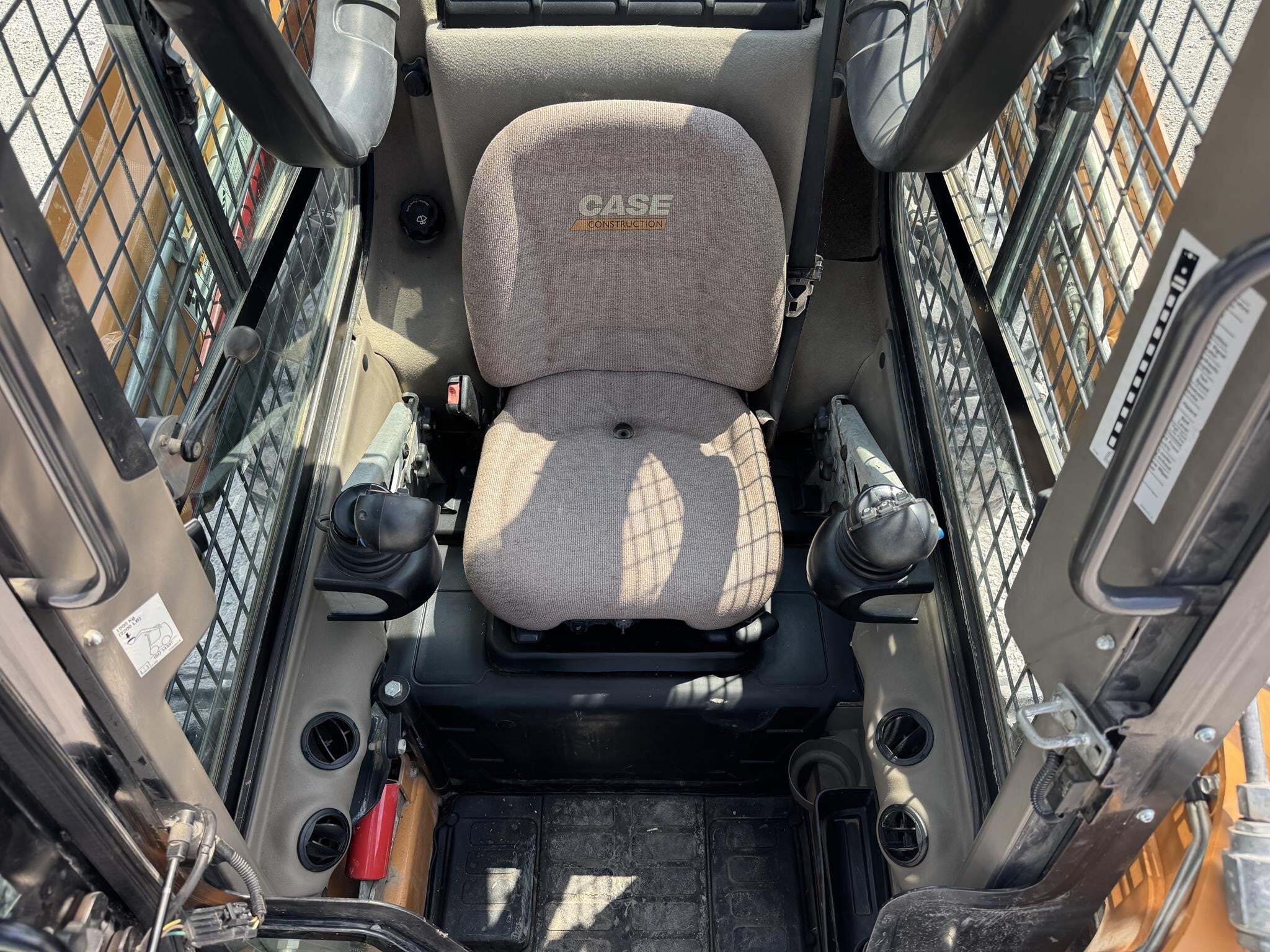 2014 Case SR220 Skid Steer