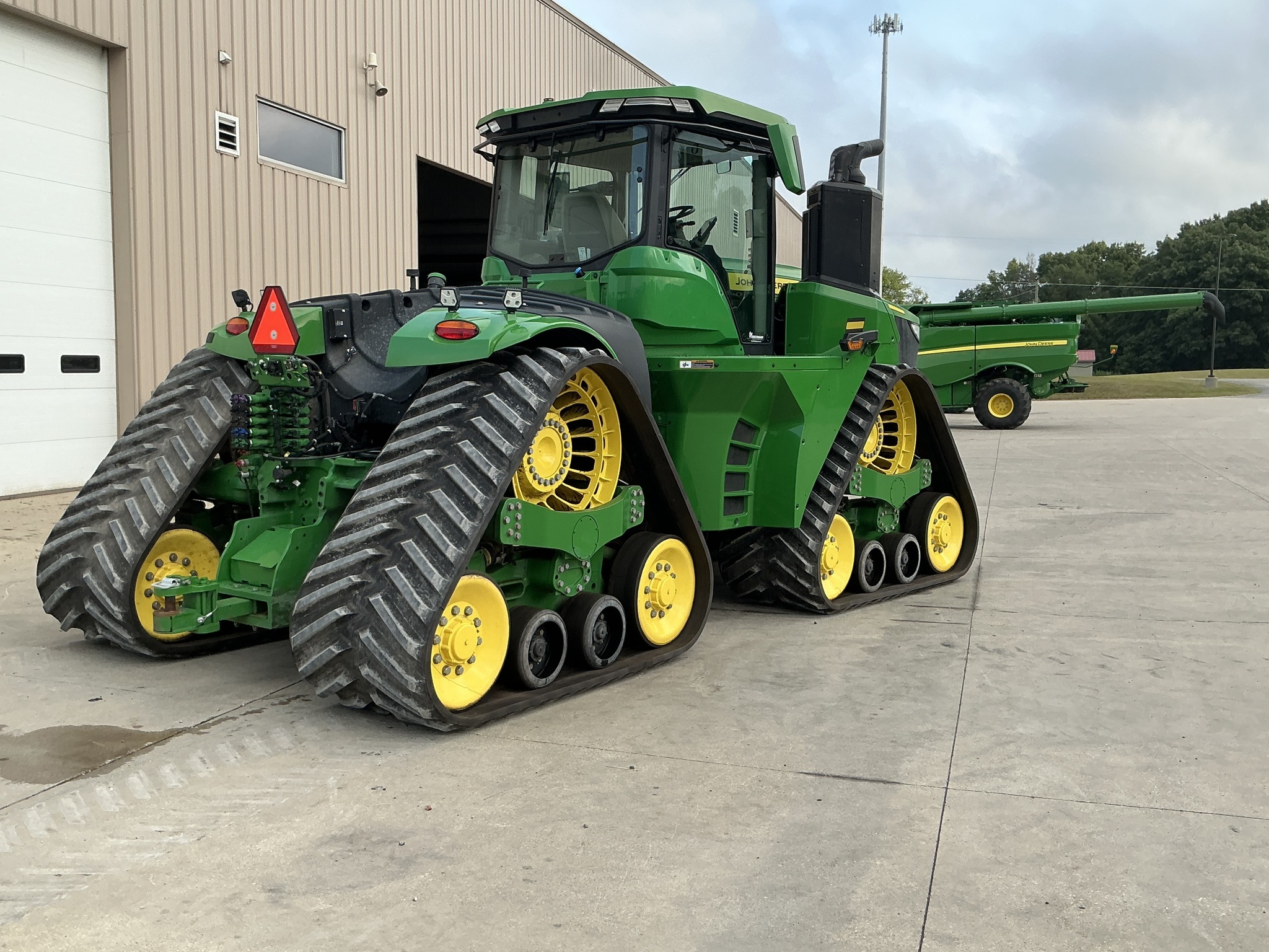 2025 John Deere 9RX 640 Tractor