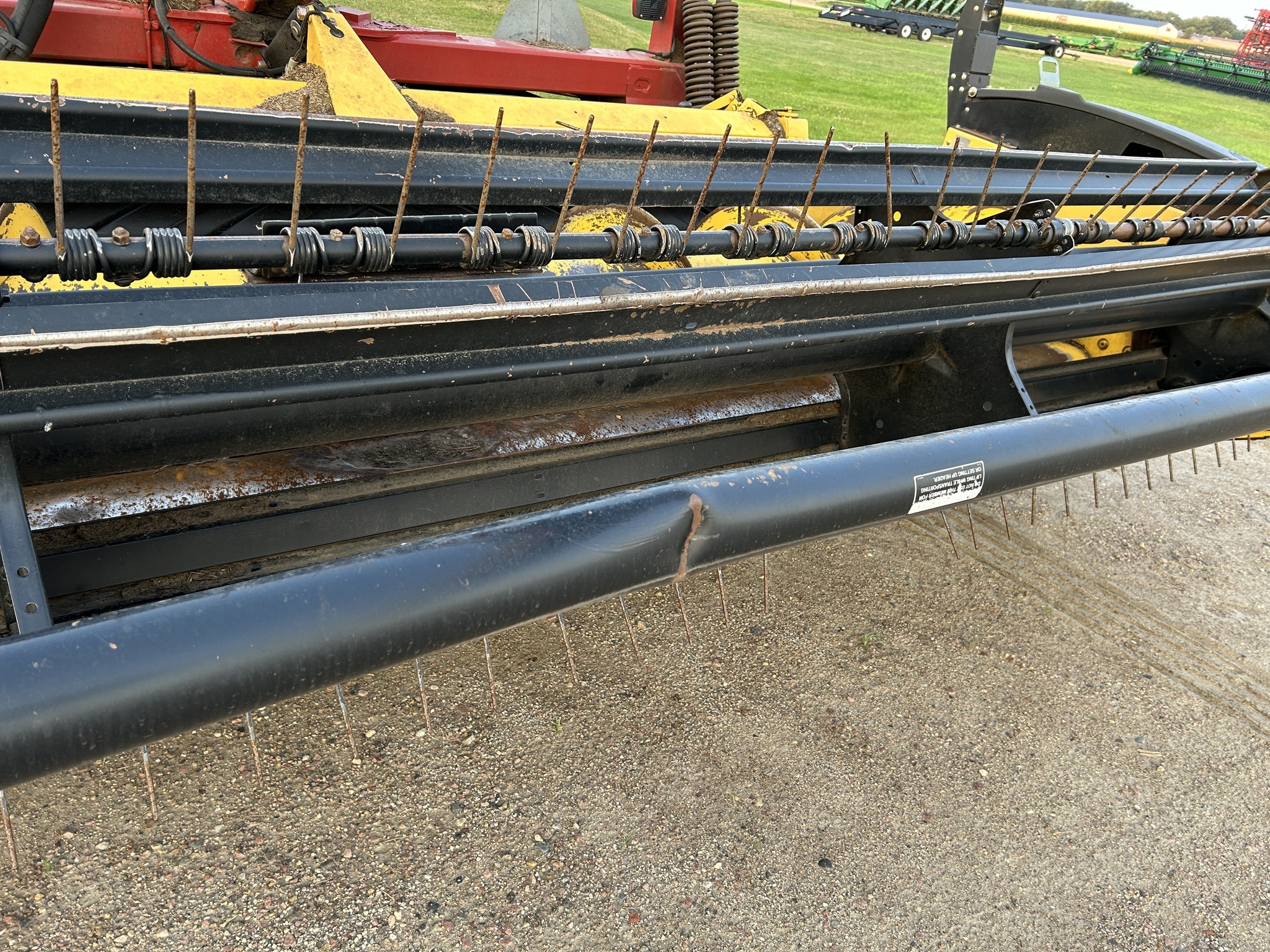 2009 New Holland H7150 Mower Conditioner