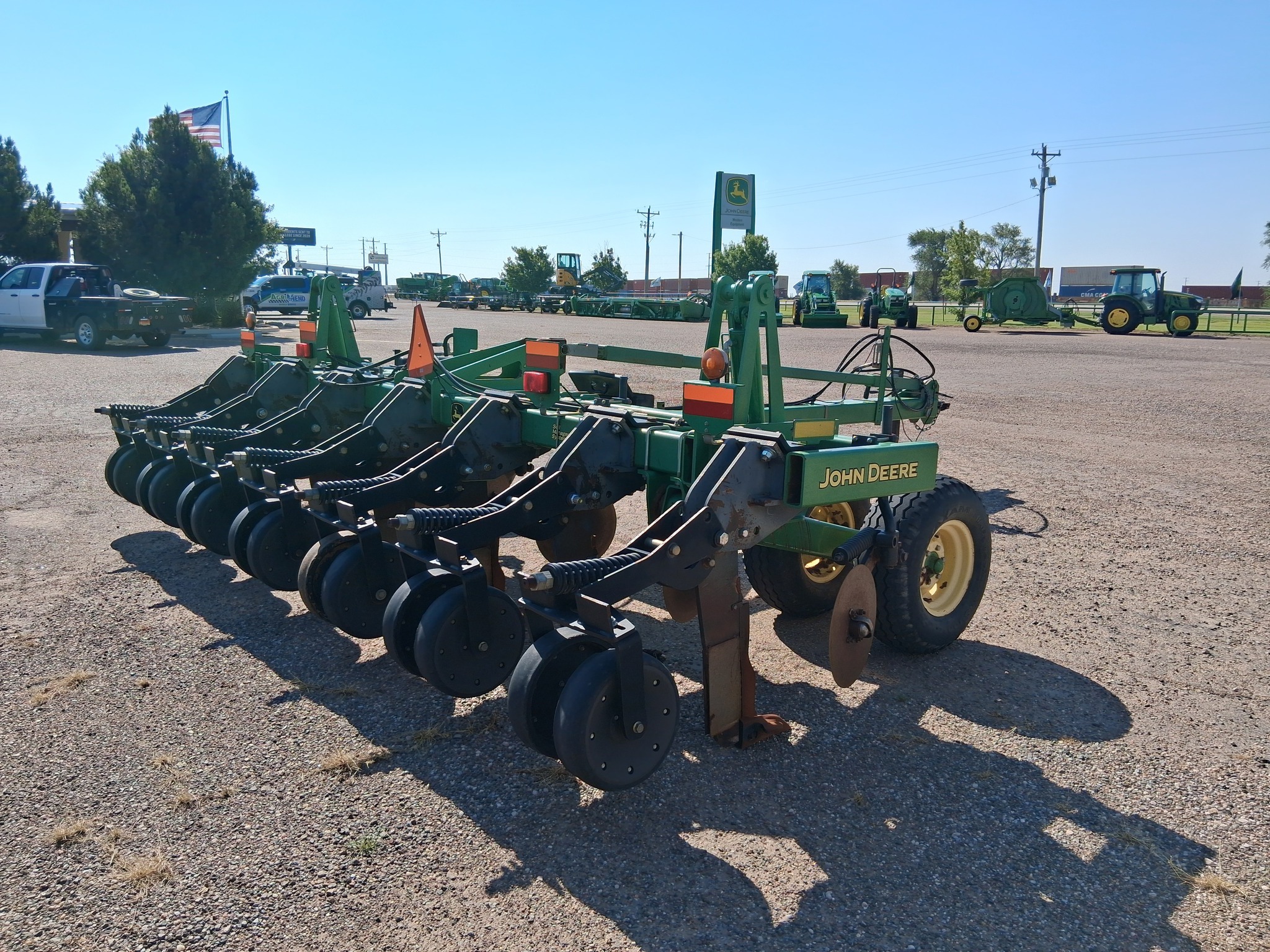 2011 John Deere 2100 In-Line Ripper