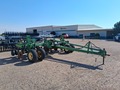 2011 John Deere 2100 In-Line Ripper