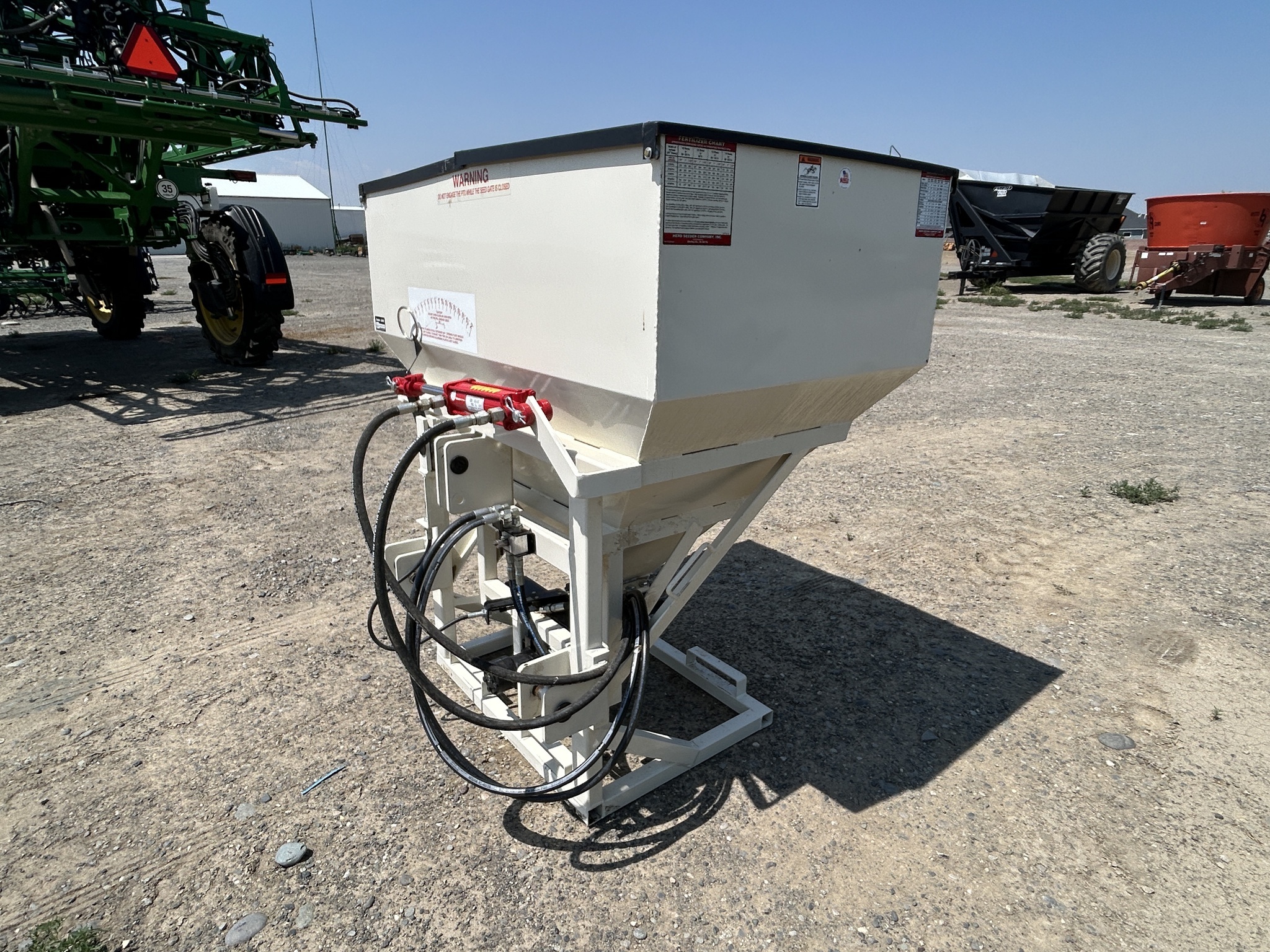 2026 Kasco 2440 Pull-Type Fertilizer Spreader