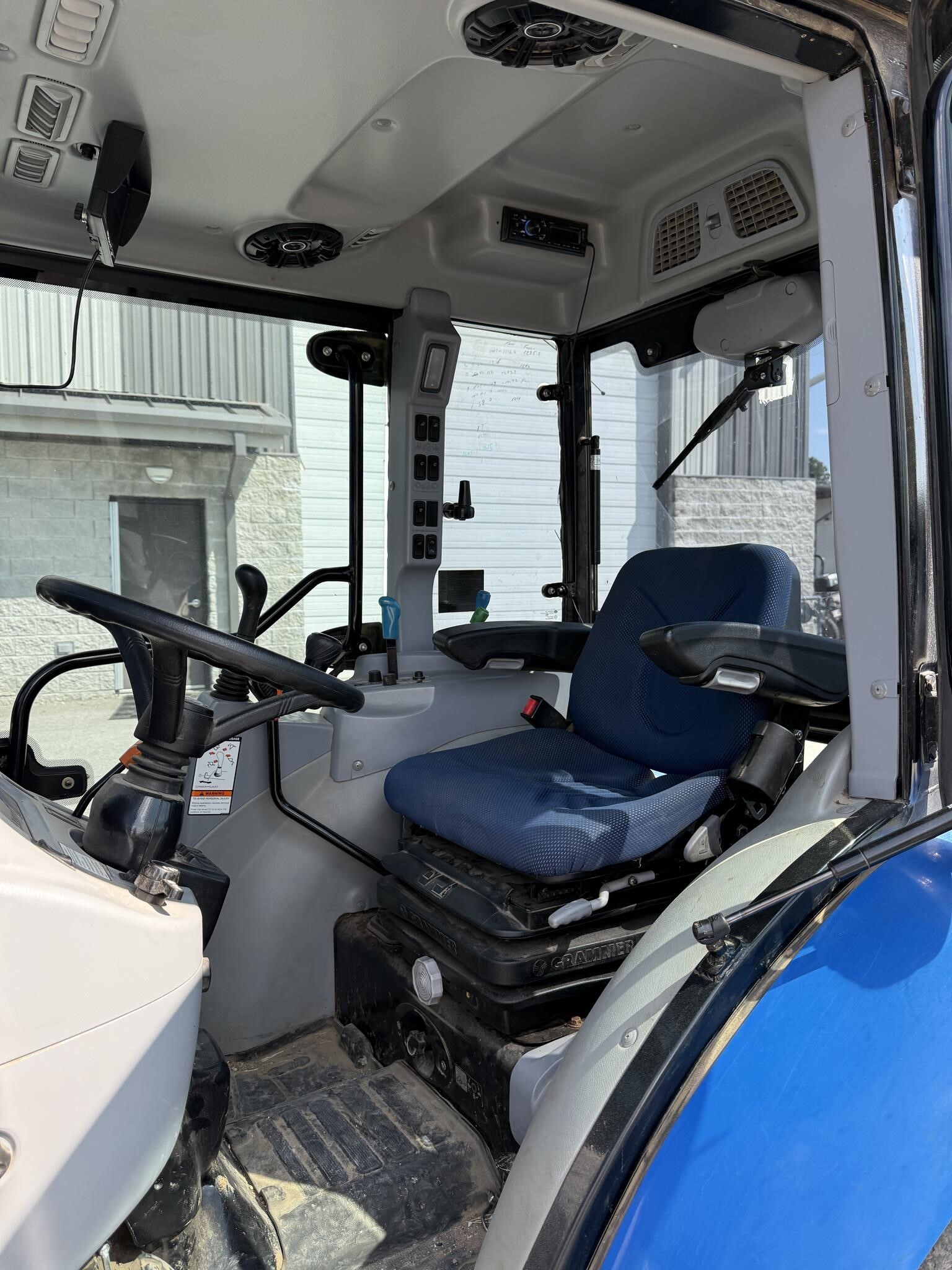 2022 New Holland BOOMER 45 Tractor